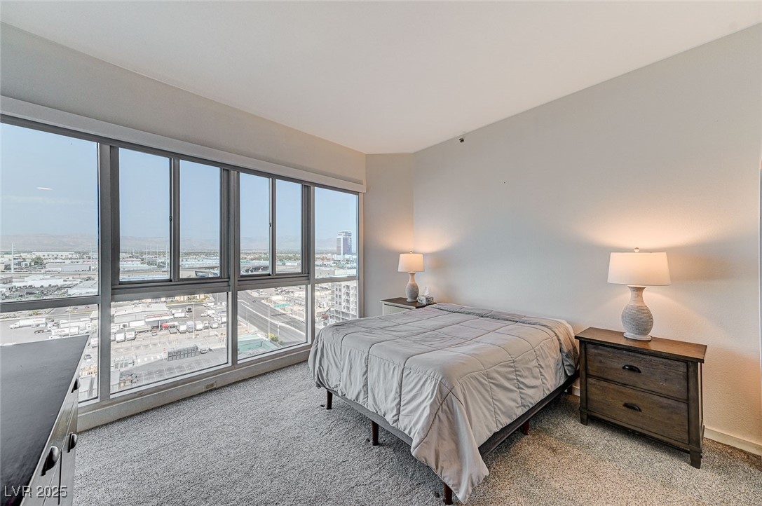 4525 Dean Martin Drive 1208