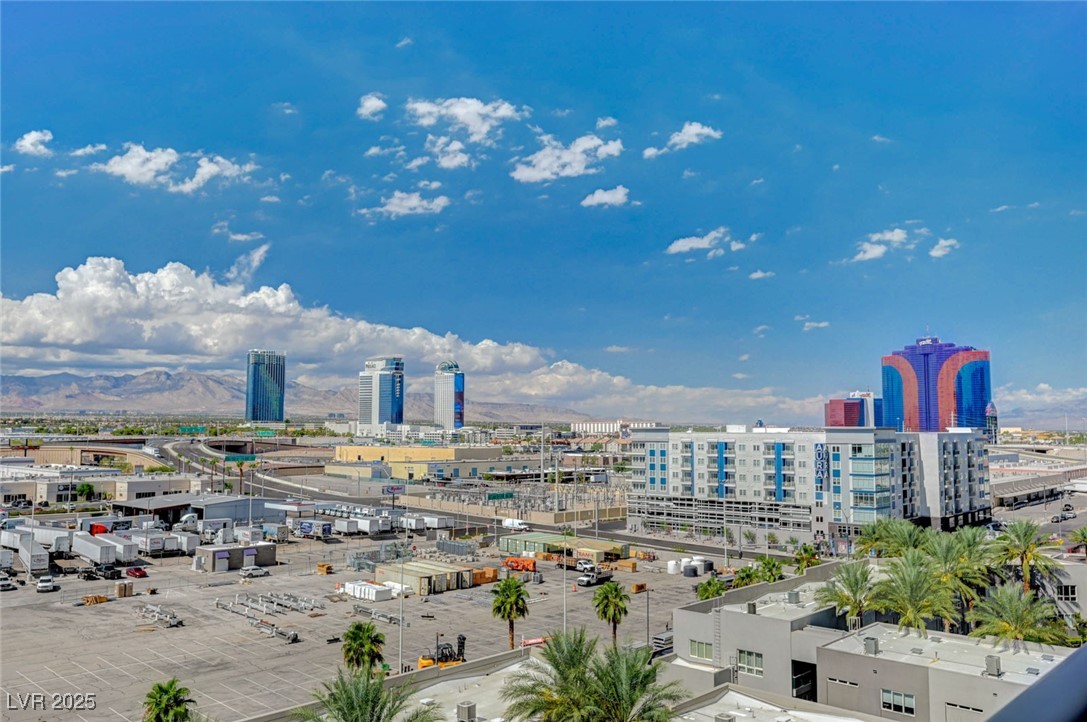 4575 Dean Martin Drive 806