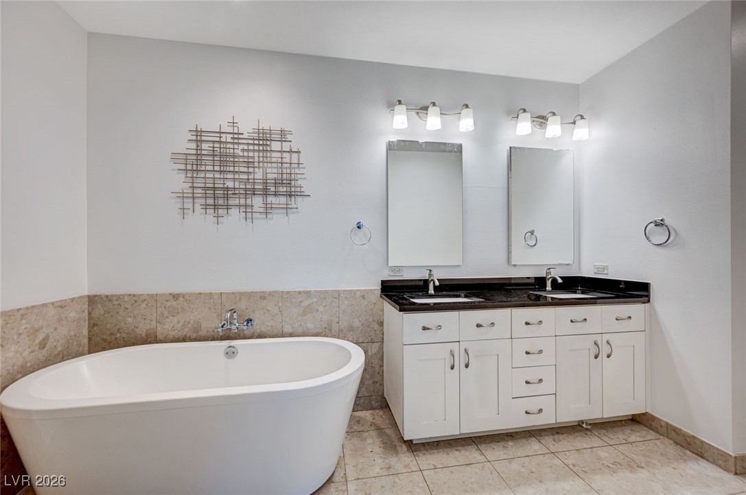 4525 Dean Martin Drive 900