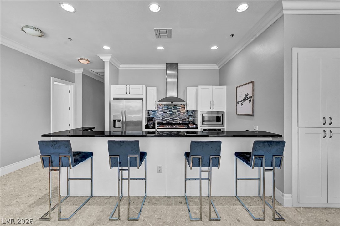 4525 Dean Martin Drive 306