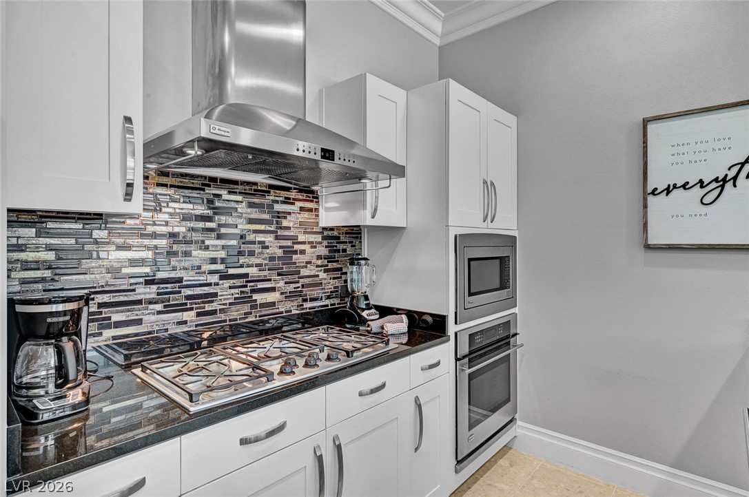 4525 Dean Martin Drive 306