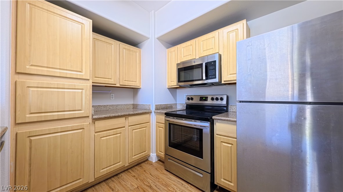 8000 West Badura Avenue 1132