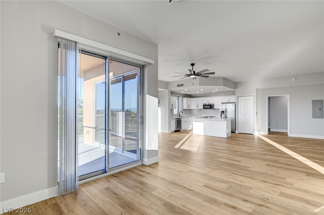 8255 Las Vegas Boulevard 201
