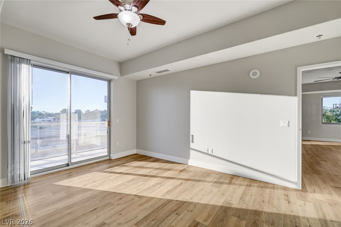 8255 Las Vegas Boulevard 201