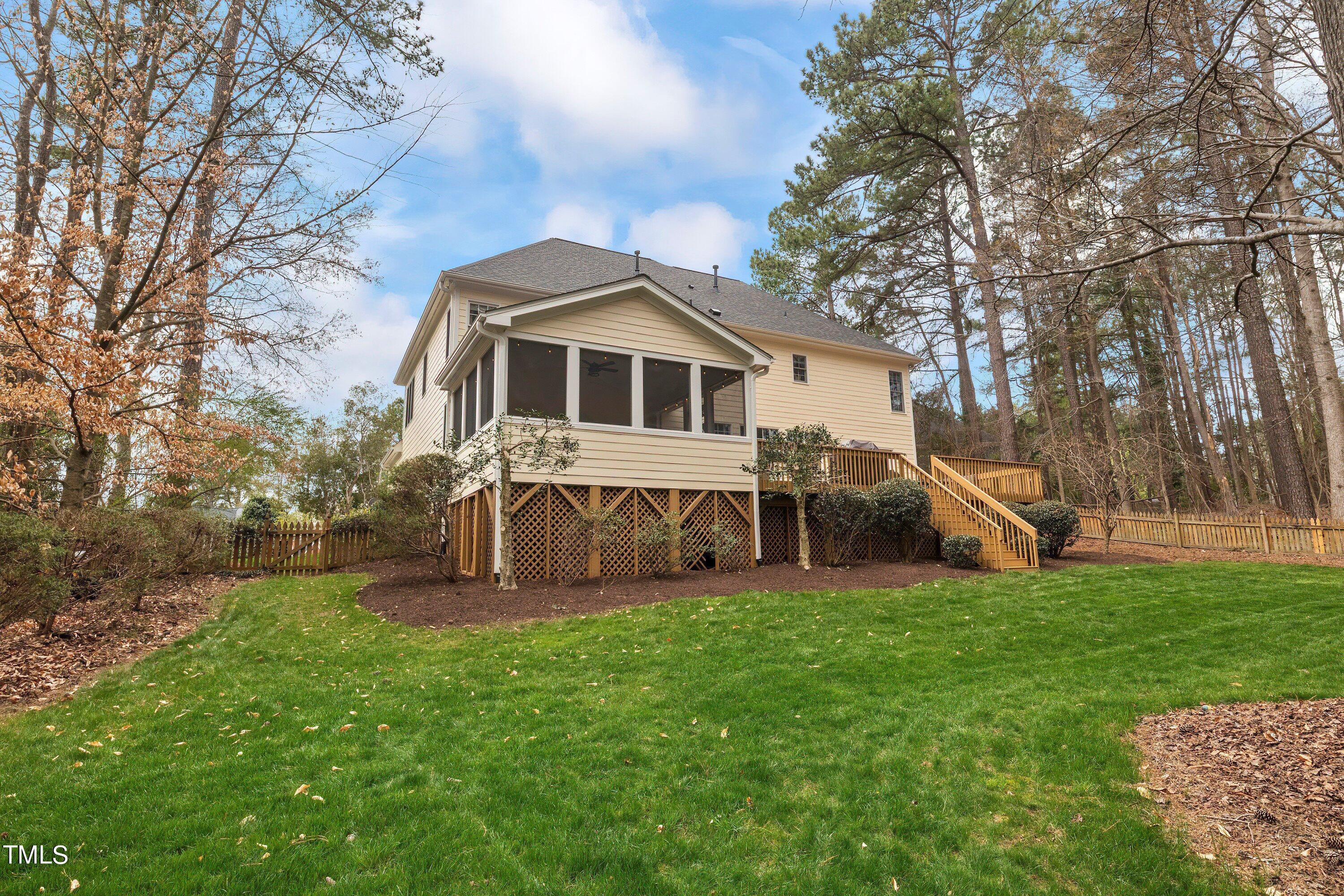 2504 Forest Lake Court