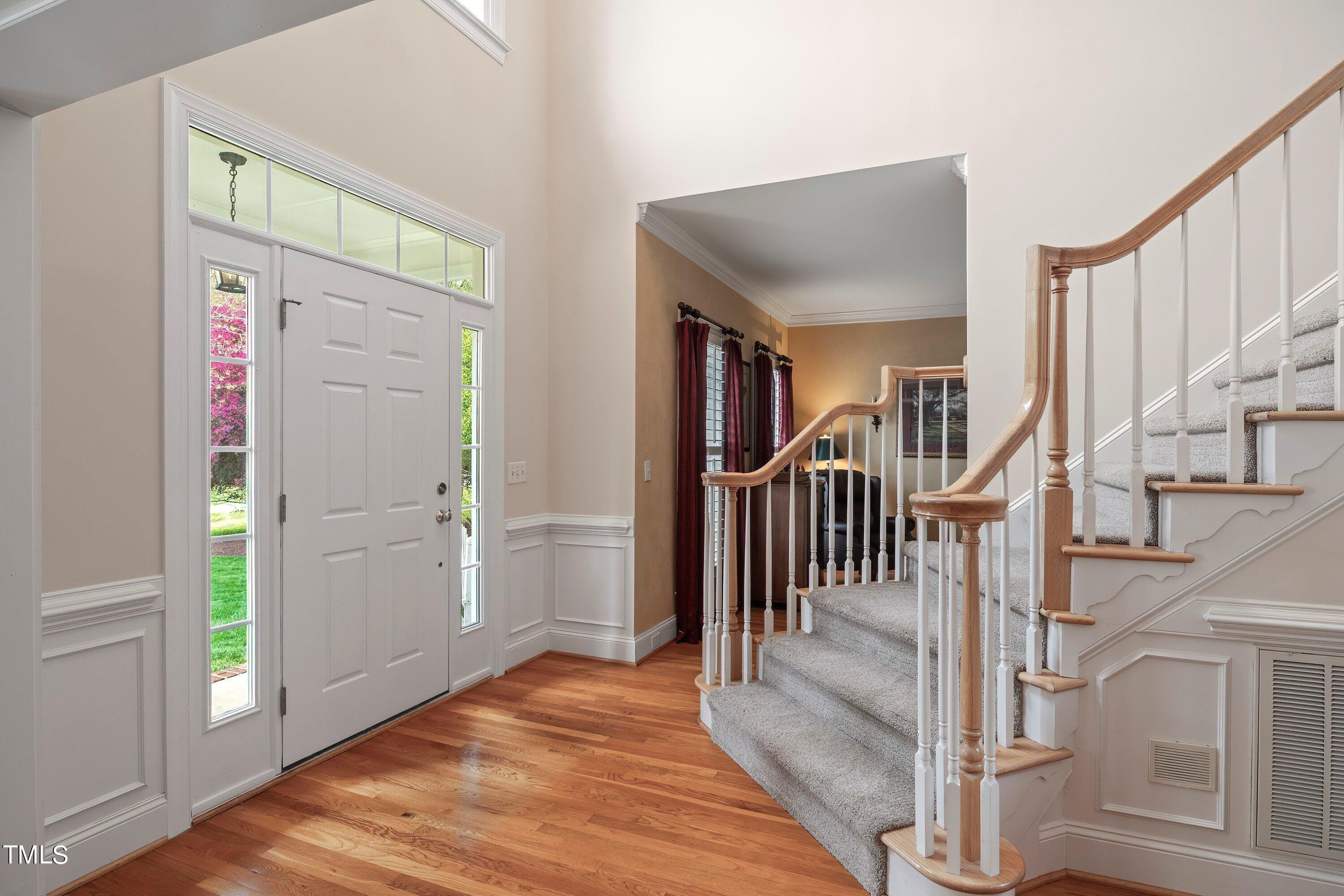 2504 Forest Lake Court