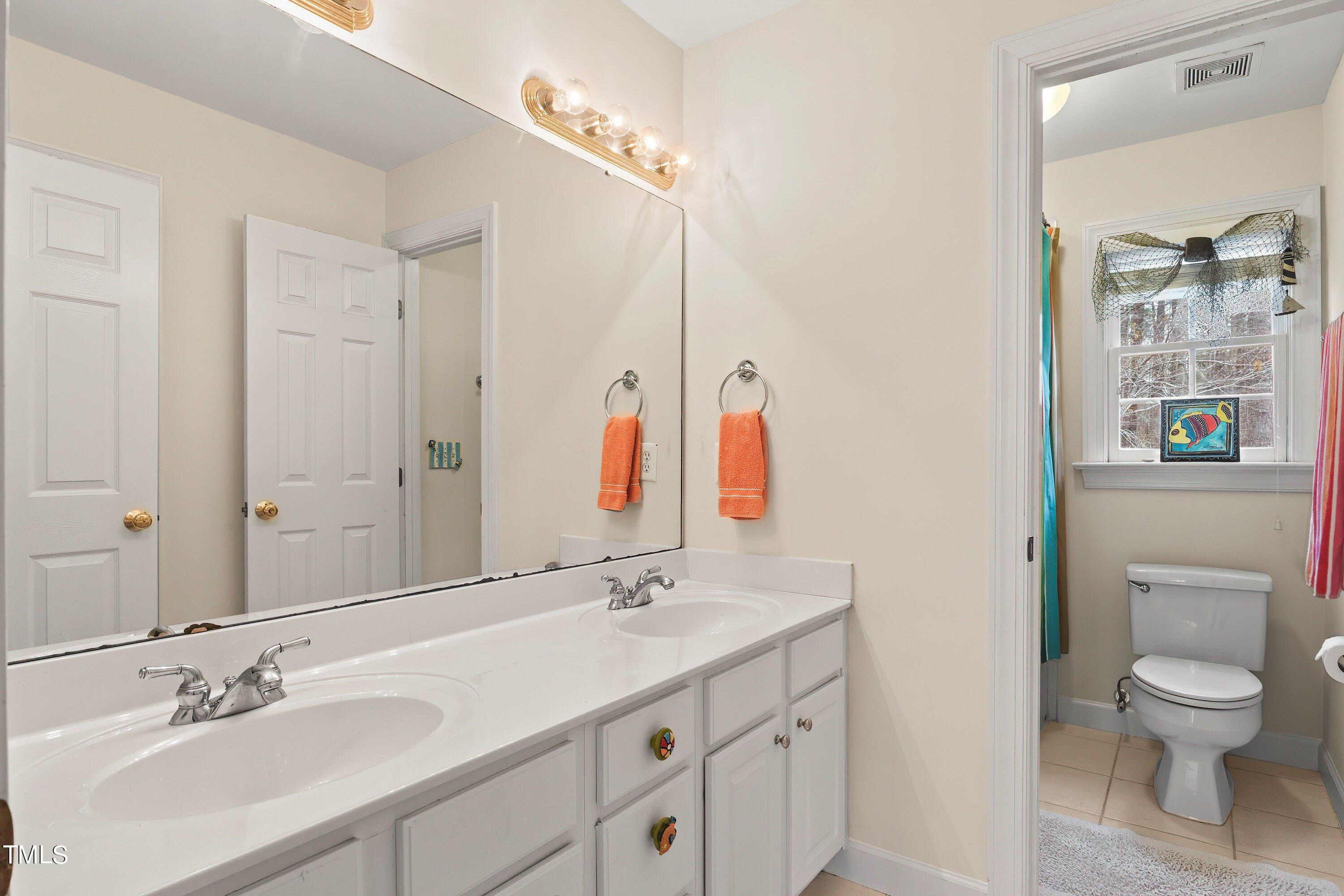 2504 Forest Lake Court