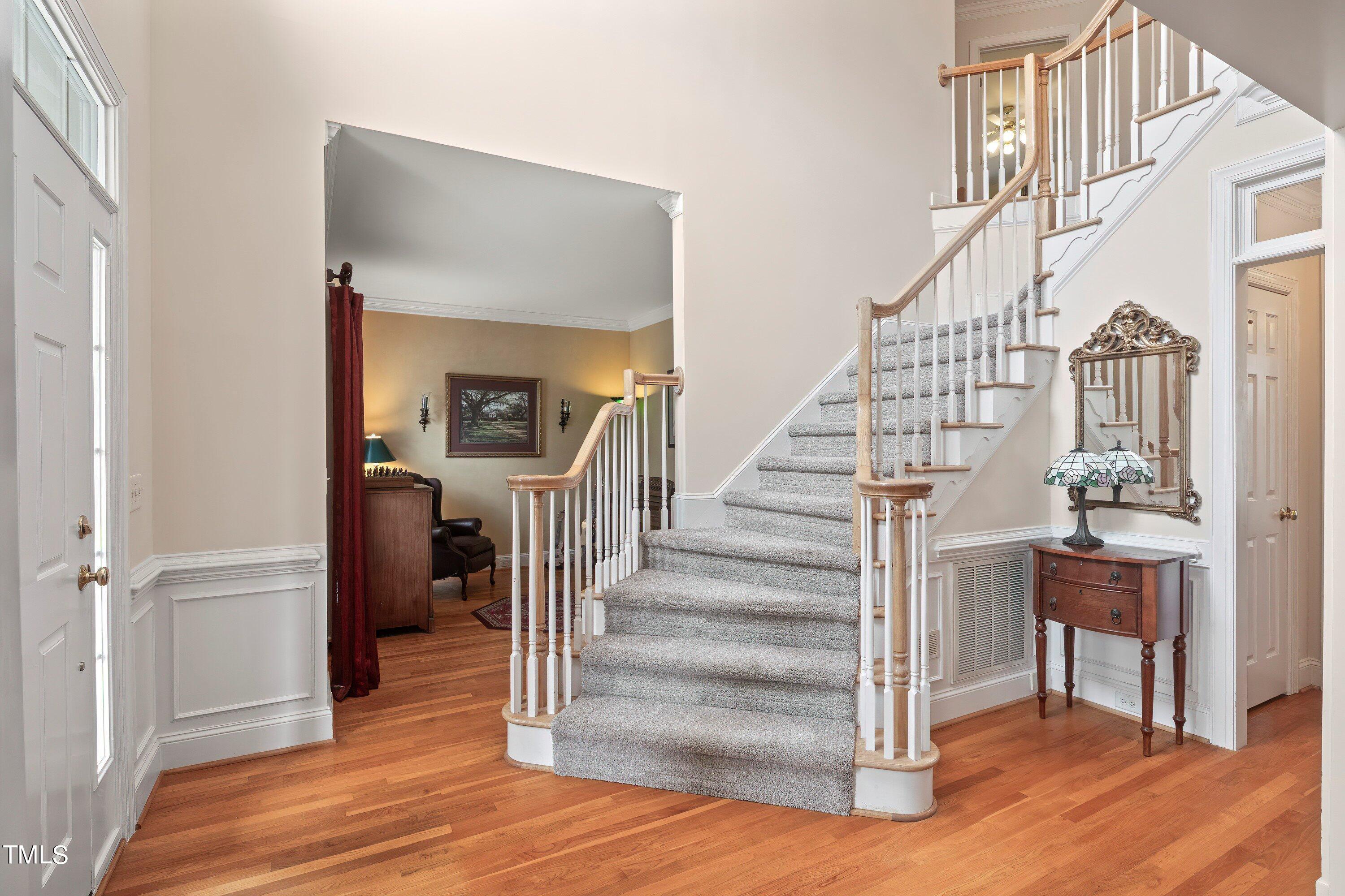 2504 Forest Lake Court