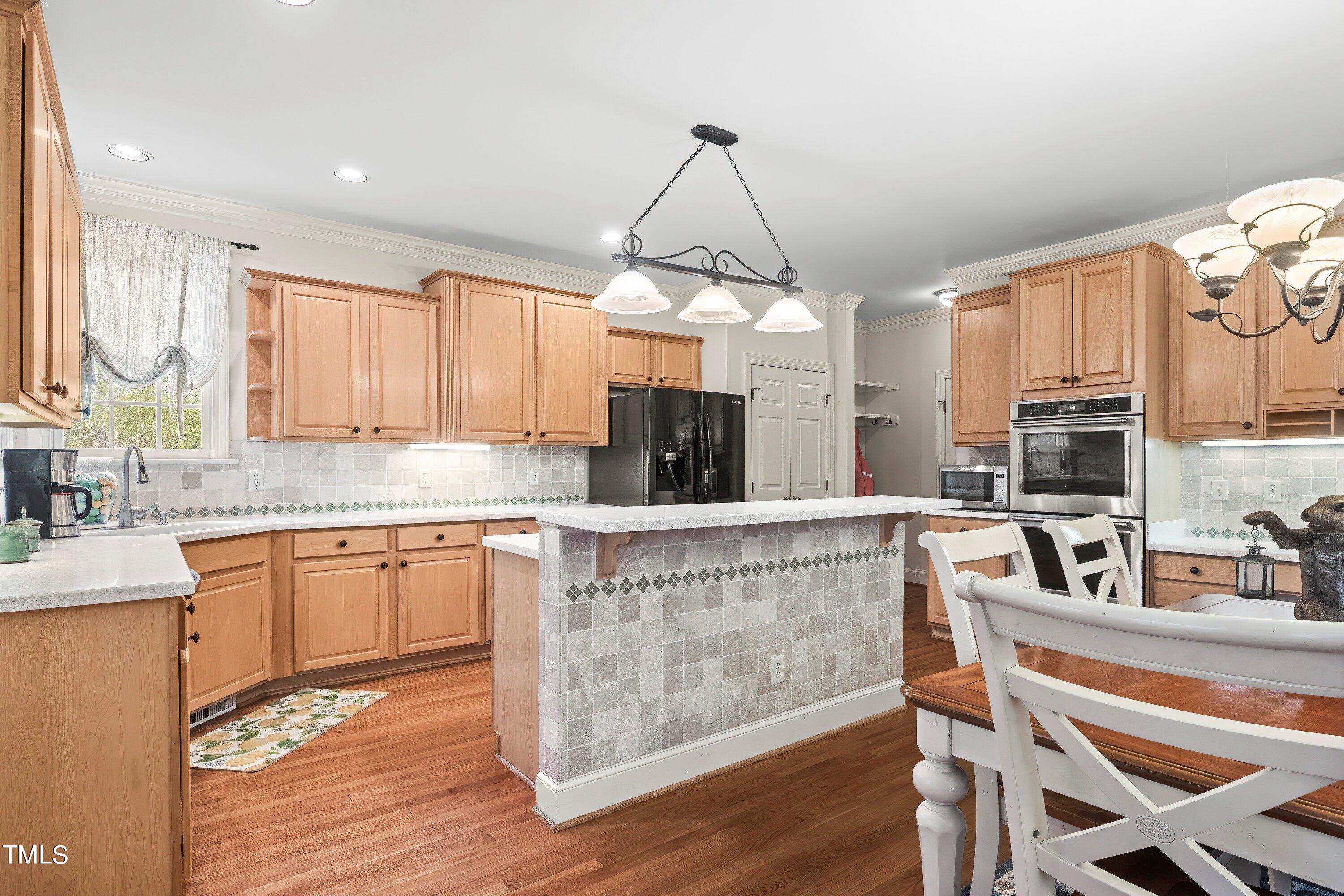 2504 Forest Lake Court