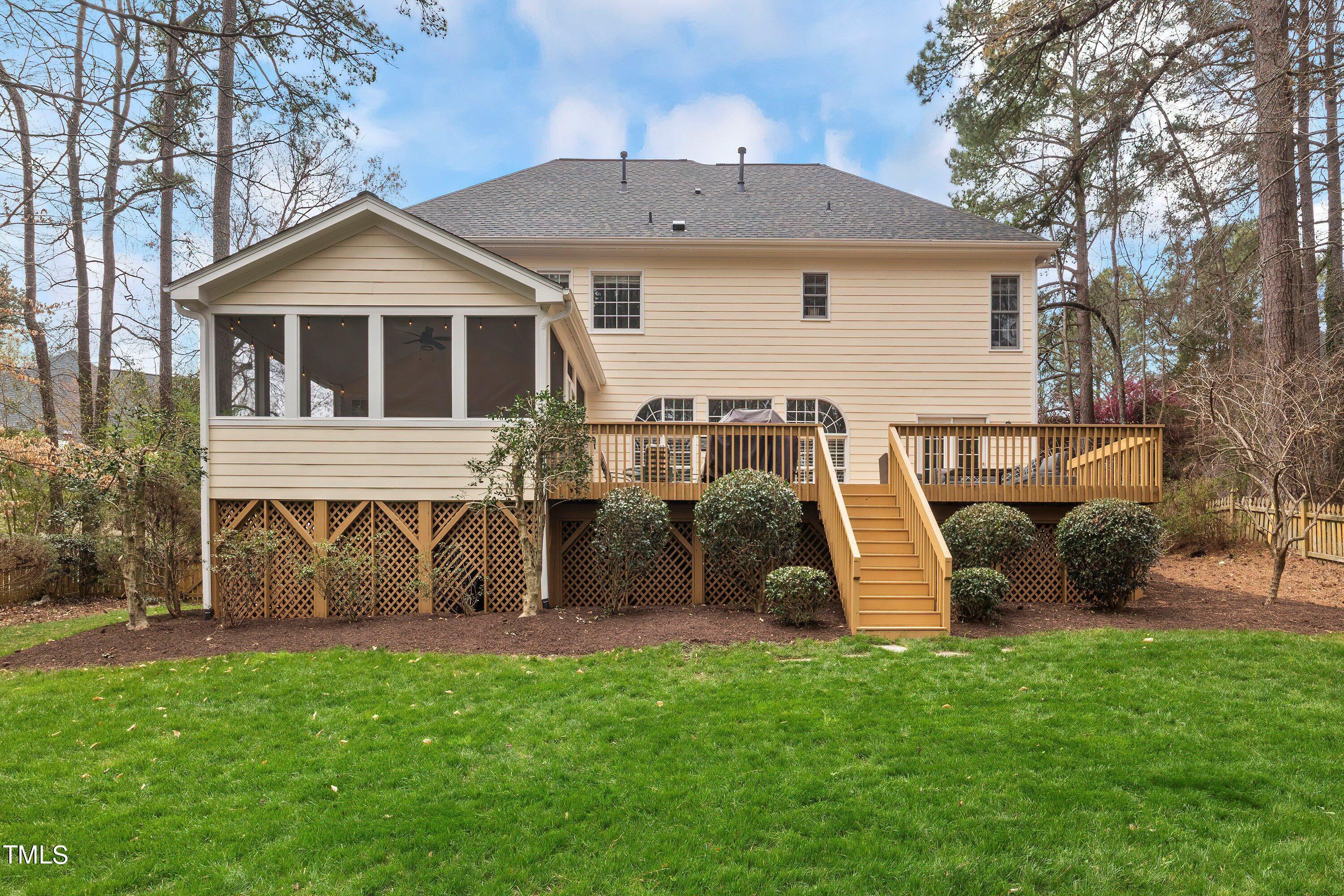 2504 Forest Lake Court
