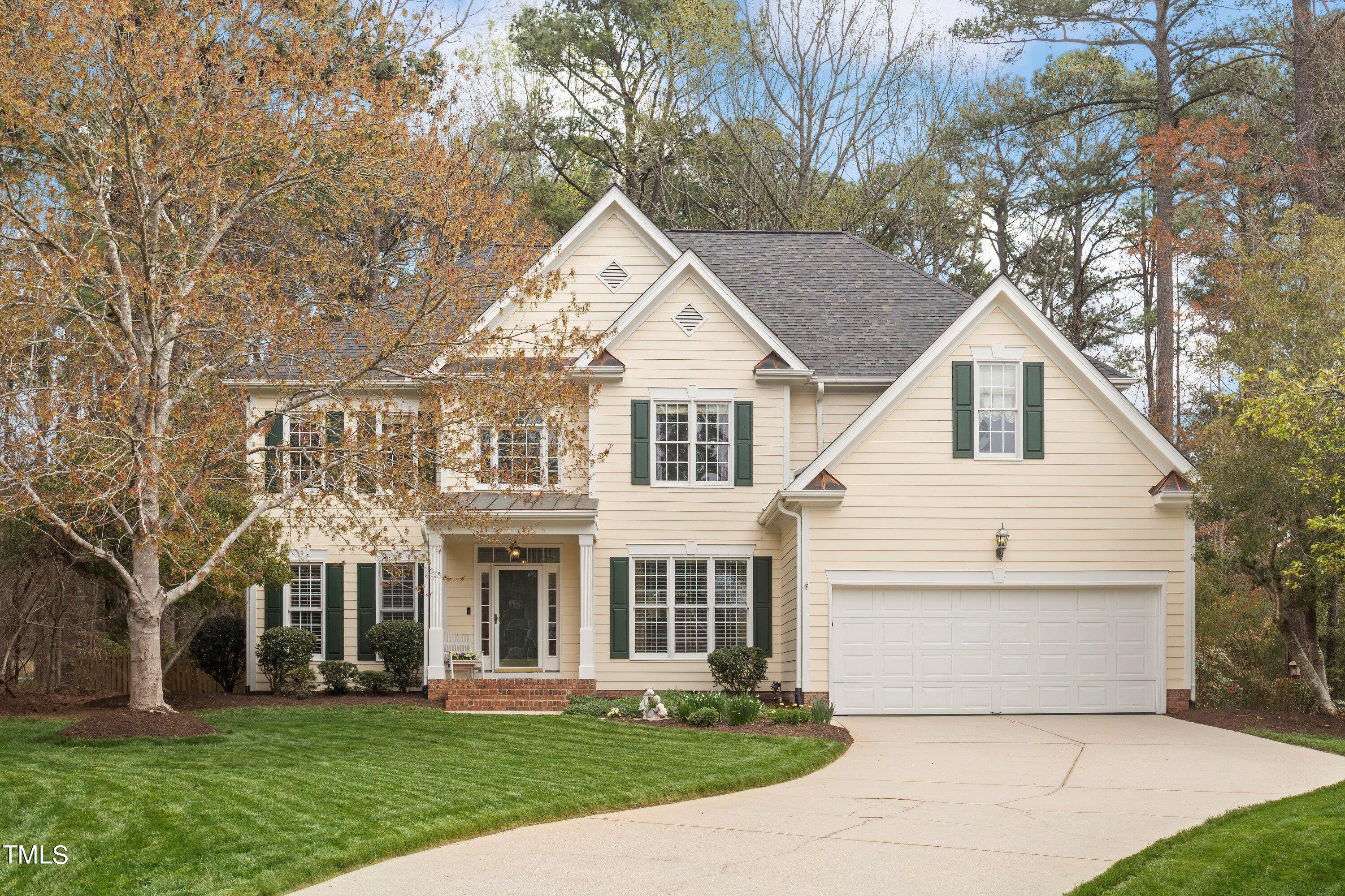 2504 Forest Lake Court