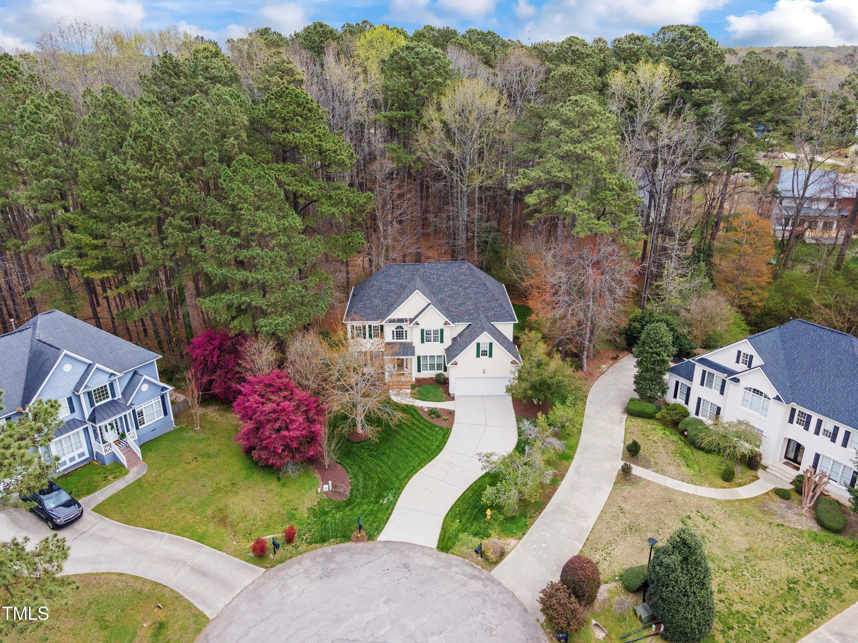 2504 Forest Lake Court