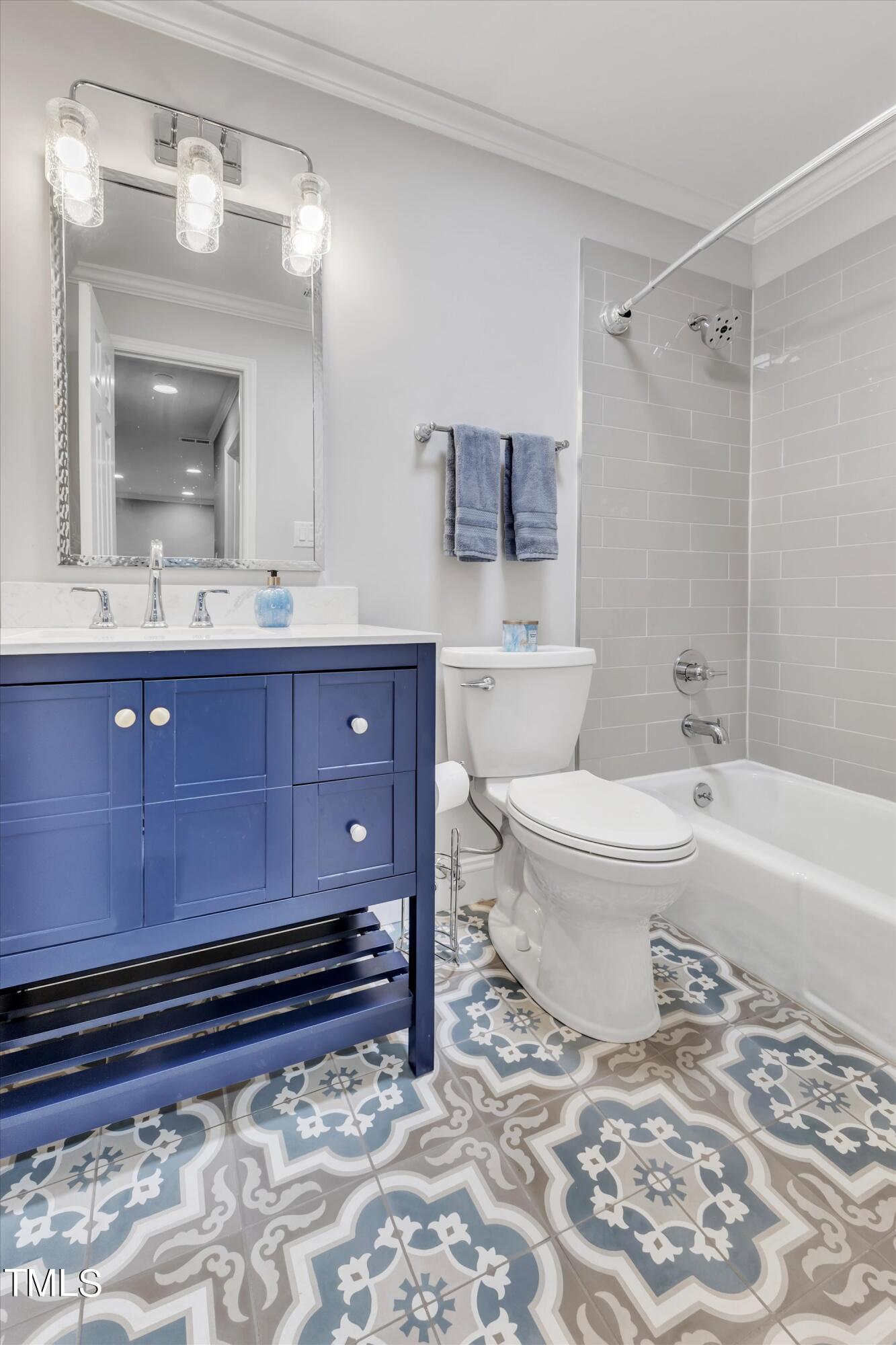 720 Bishops Park Drive # 203