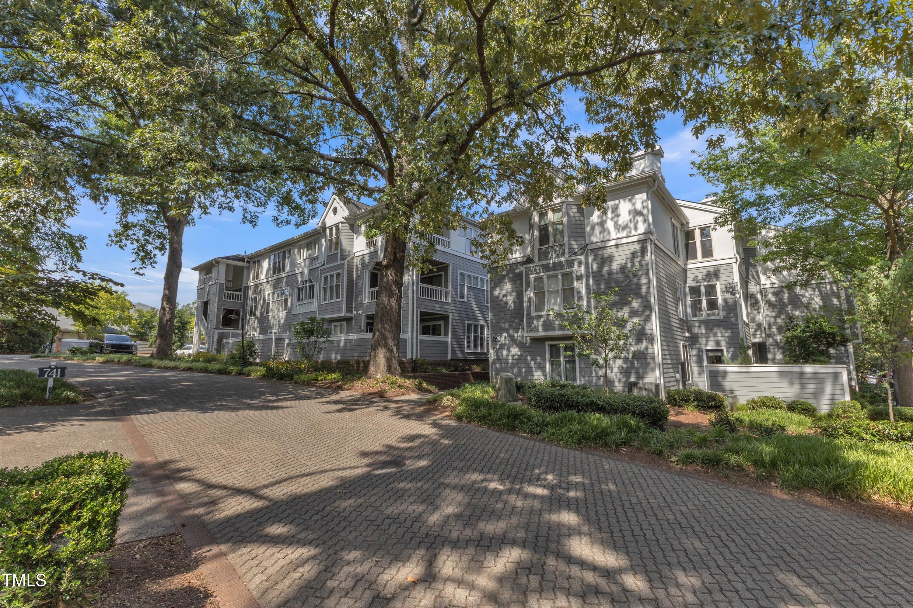 720 Bishops Park Drive # 203