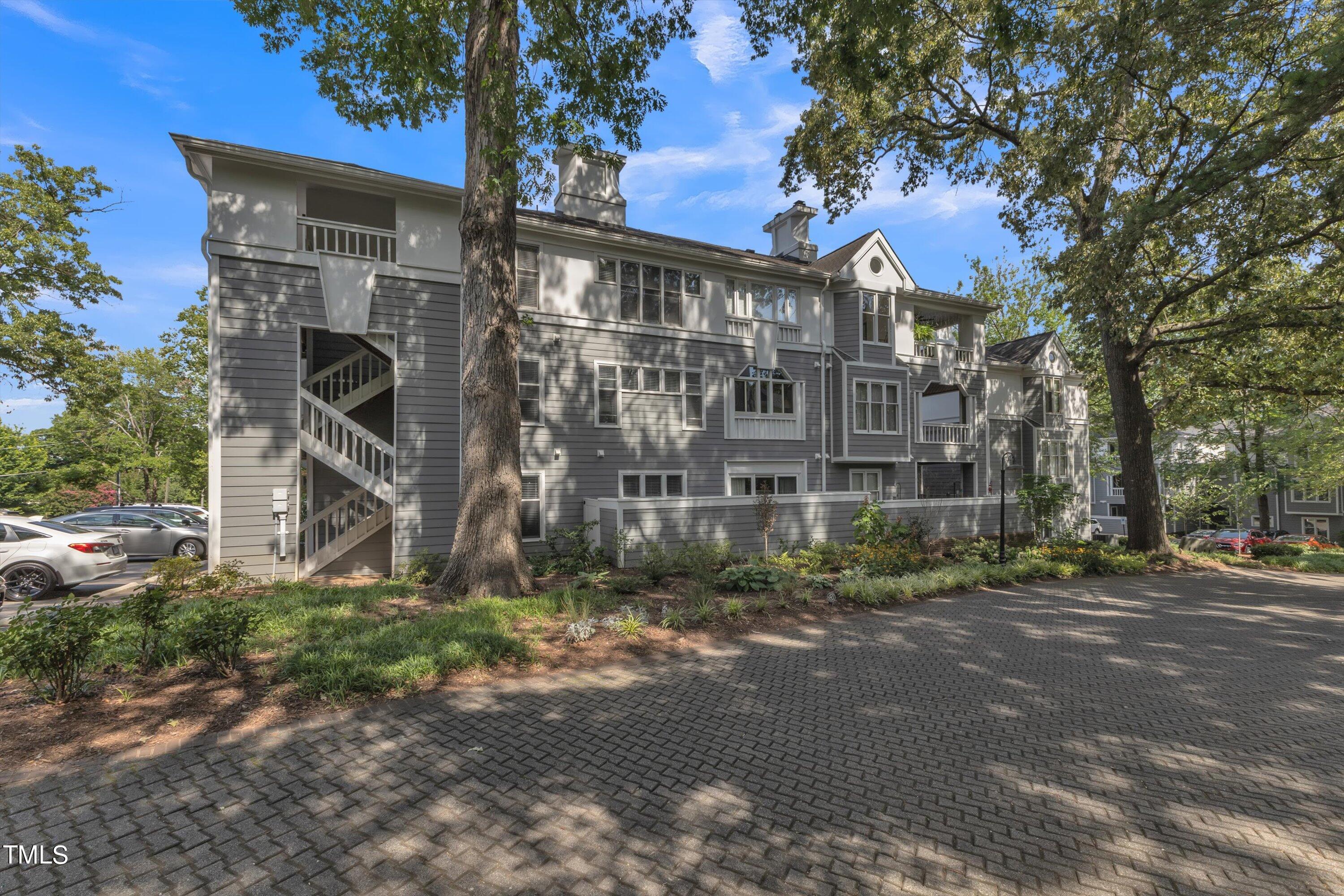 720 Bishops Park Drive # 203