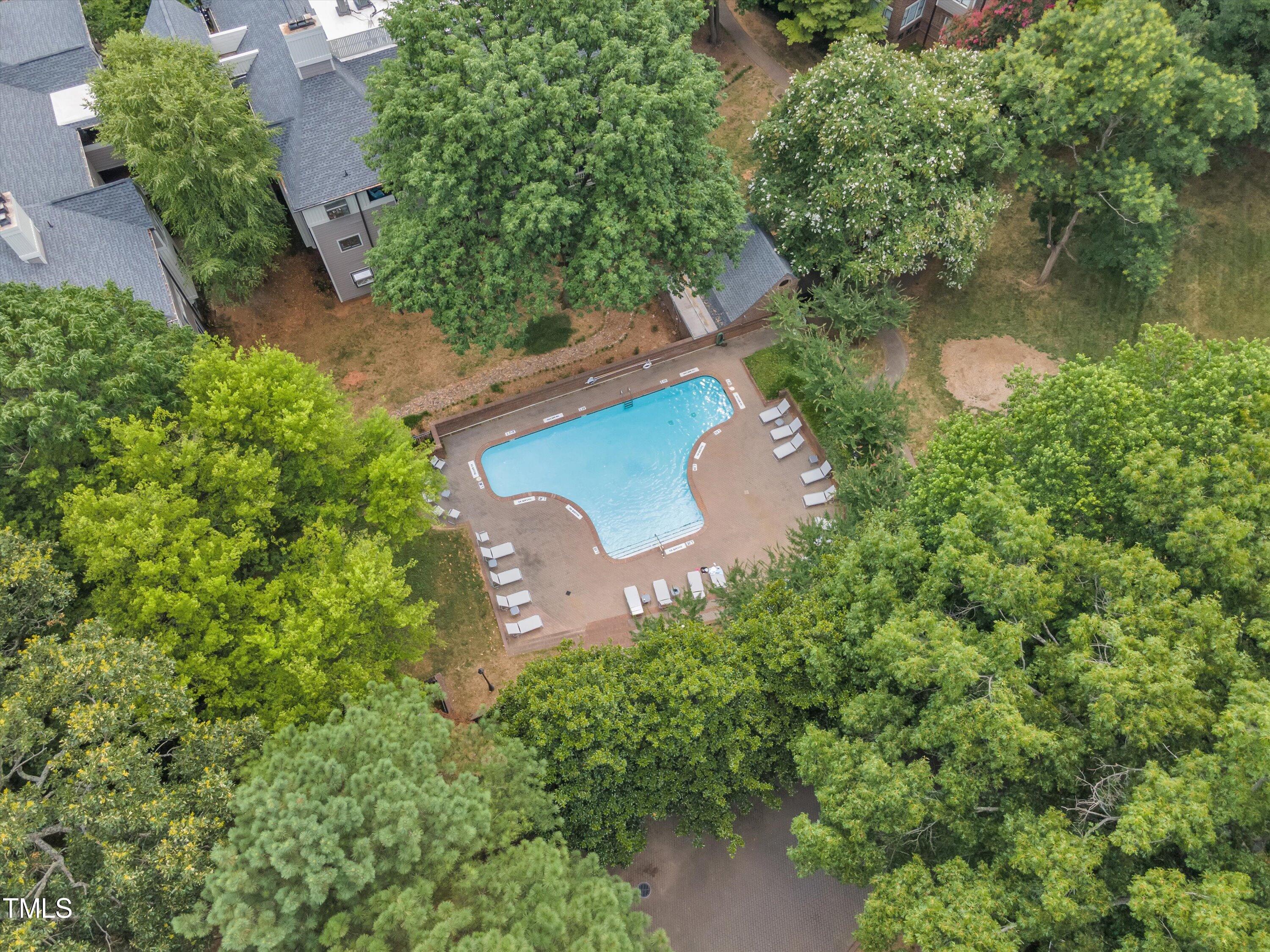 720 Bishops Park Drive # 203