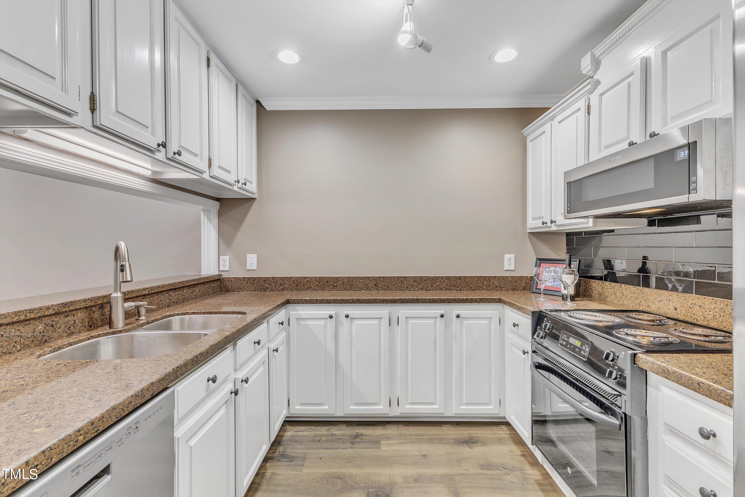 720 Bishops Park Drive # 203