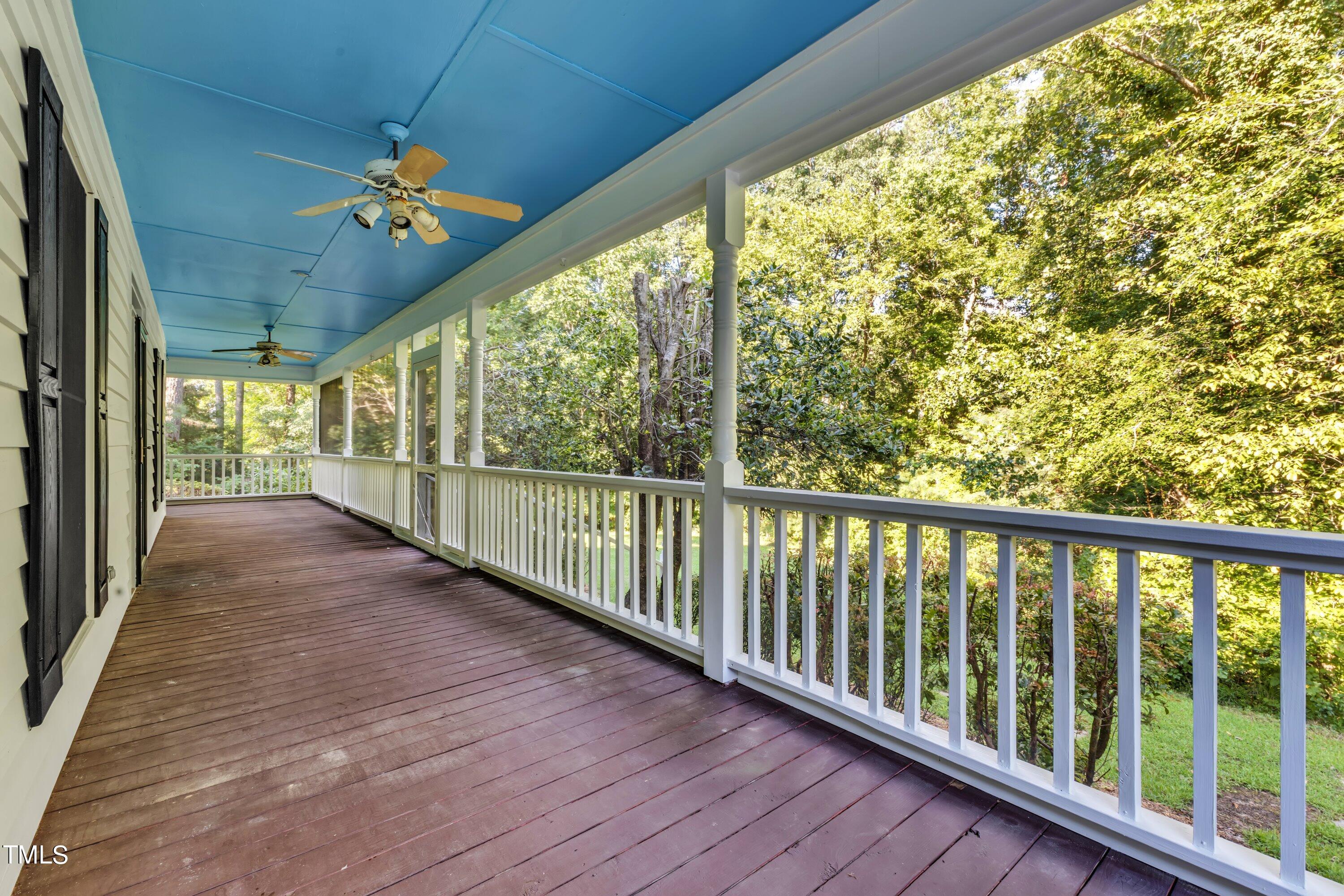 2055 Fernwood Way