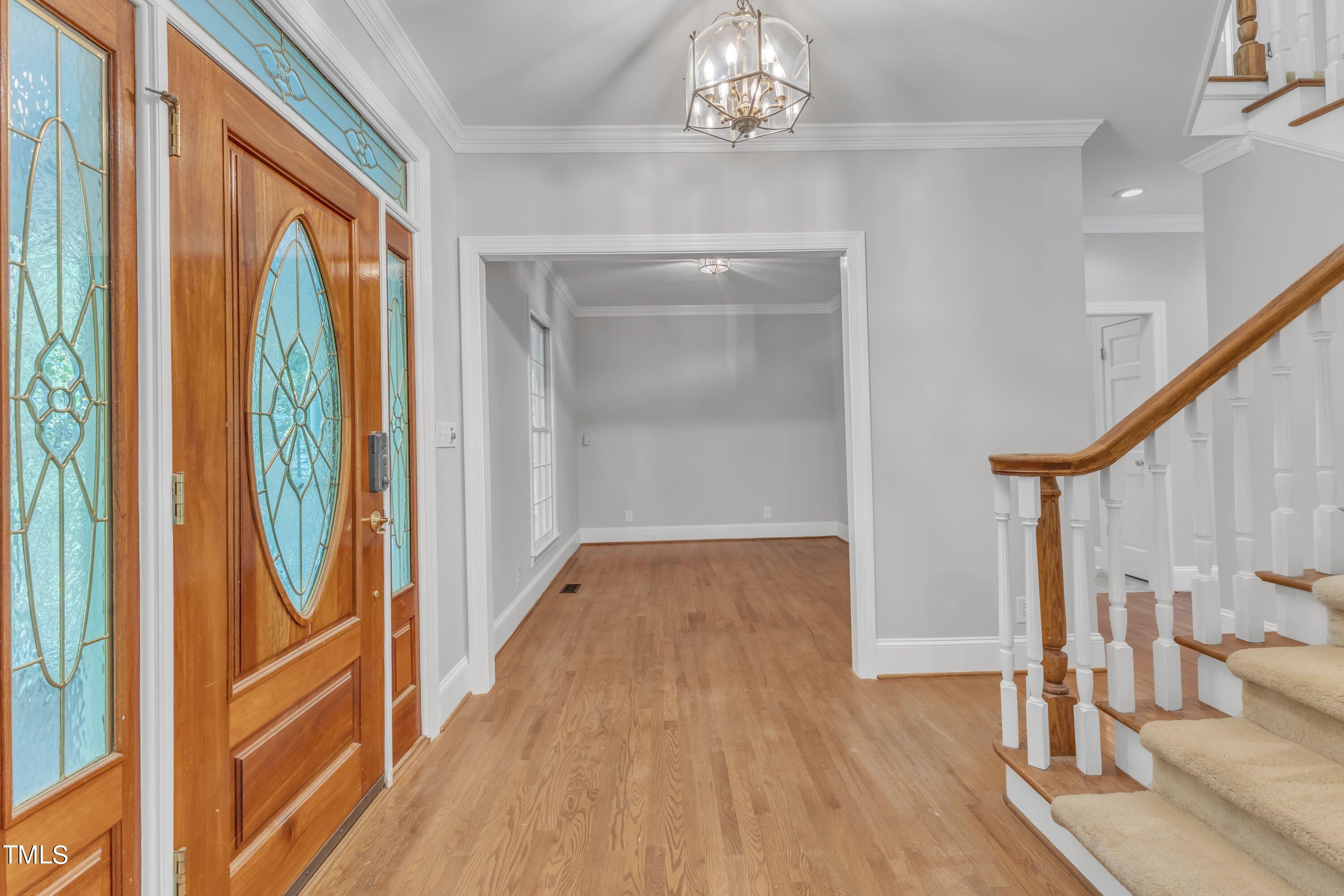 2055 Fernwood Way
