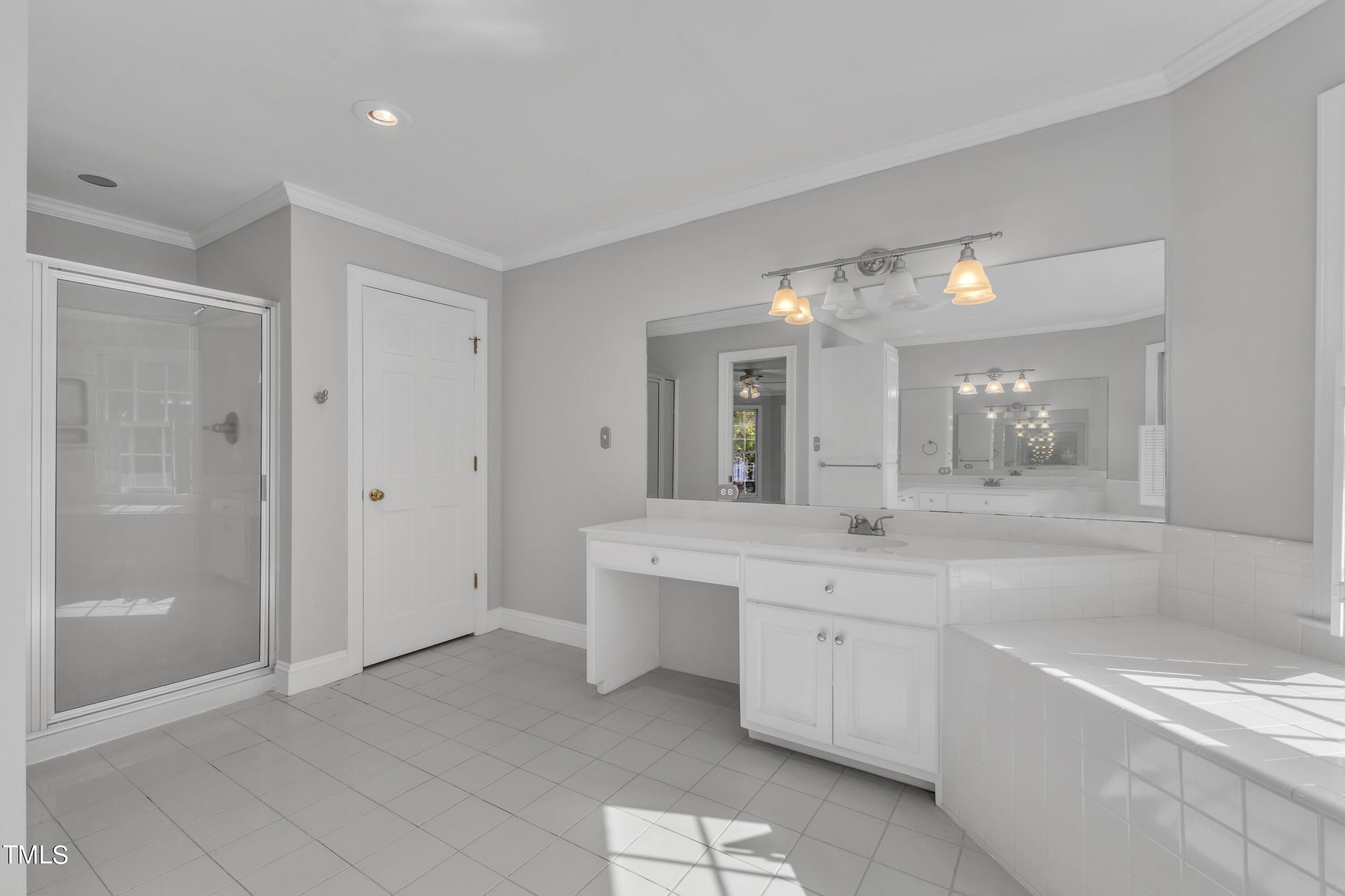 2055 Fernwood Way