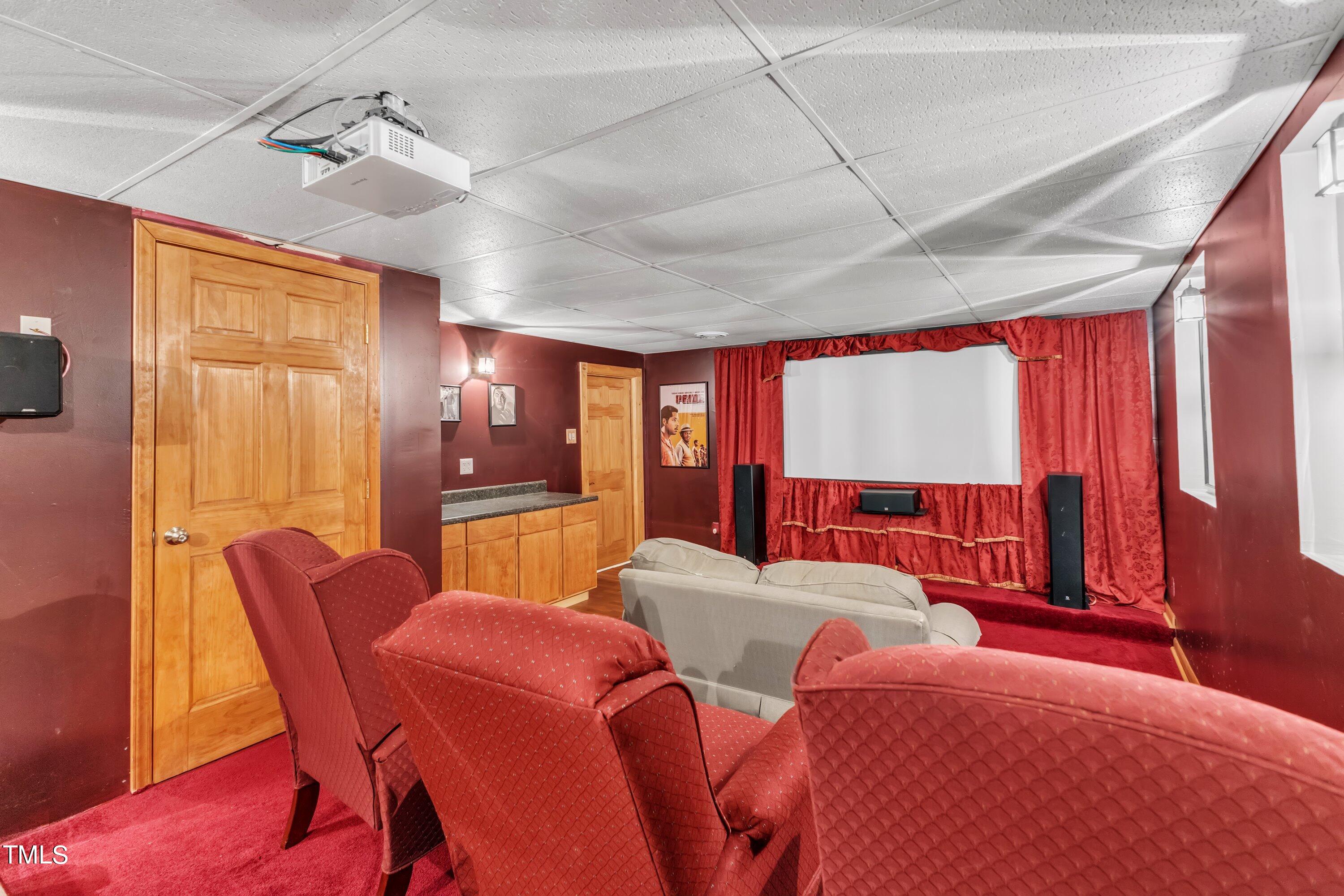 2055 Fernwood Way