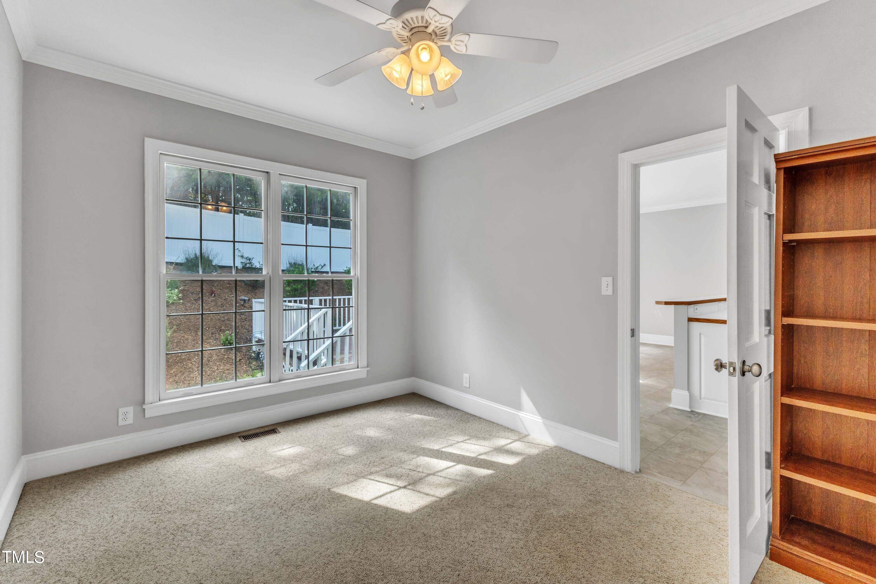 2055 Fernwood Way