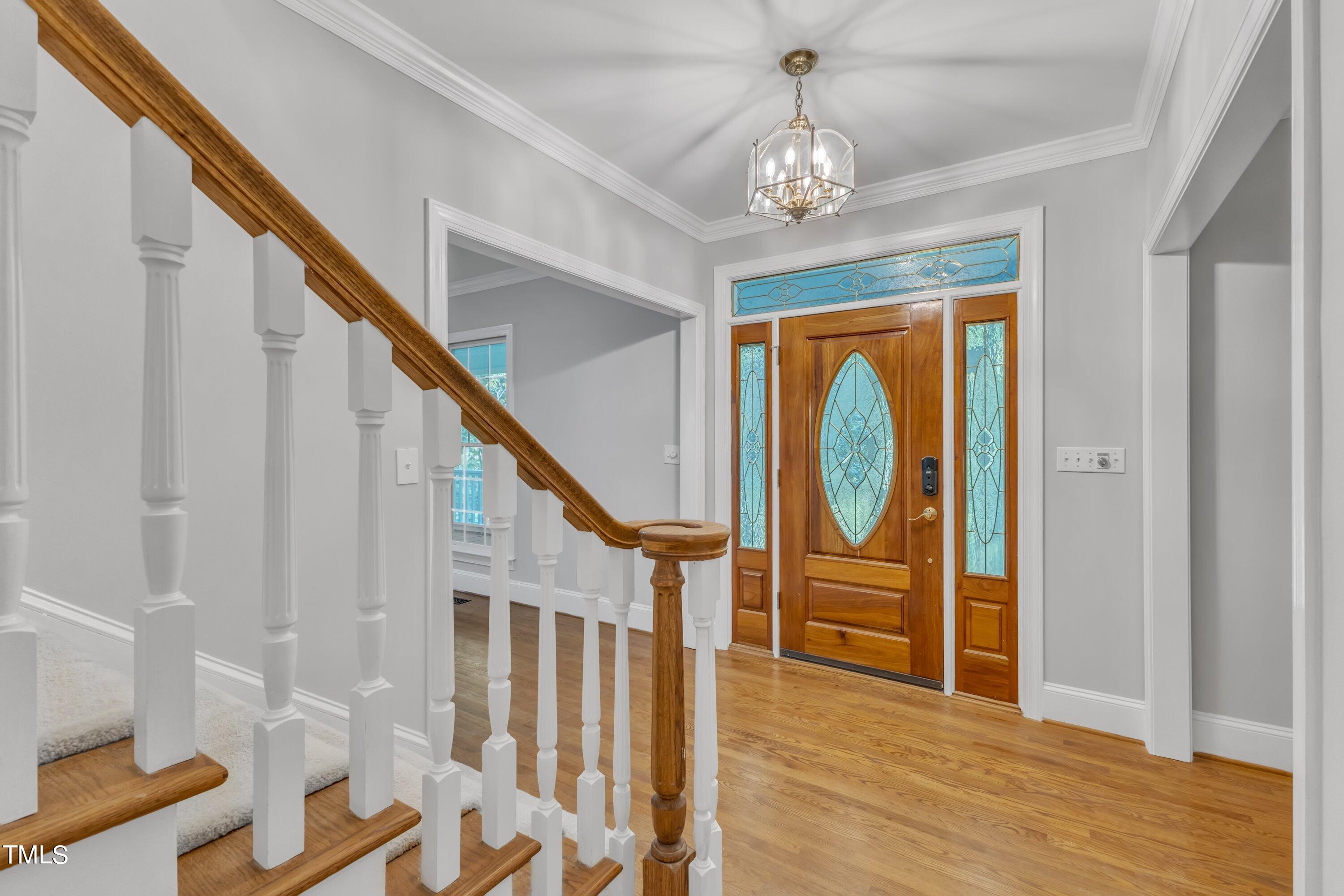 2055 Fernwood Way