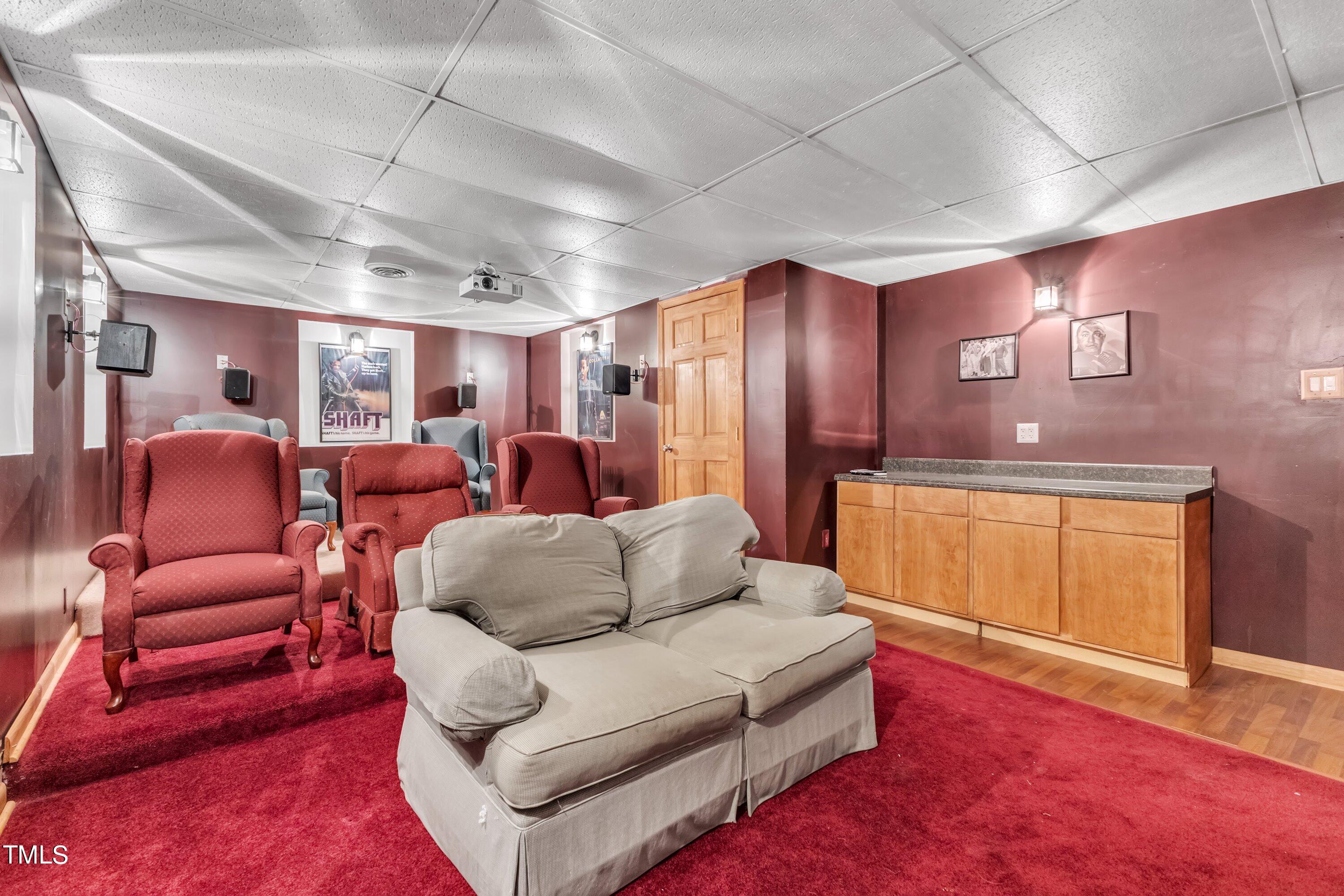 2055 Fernwood Way