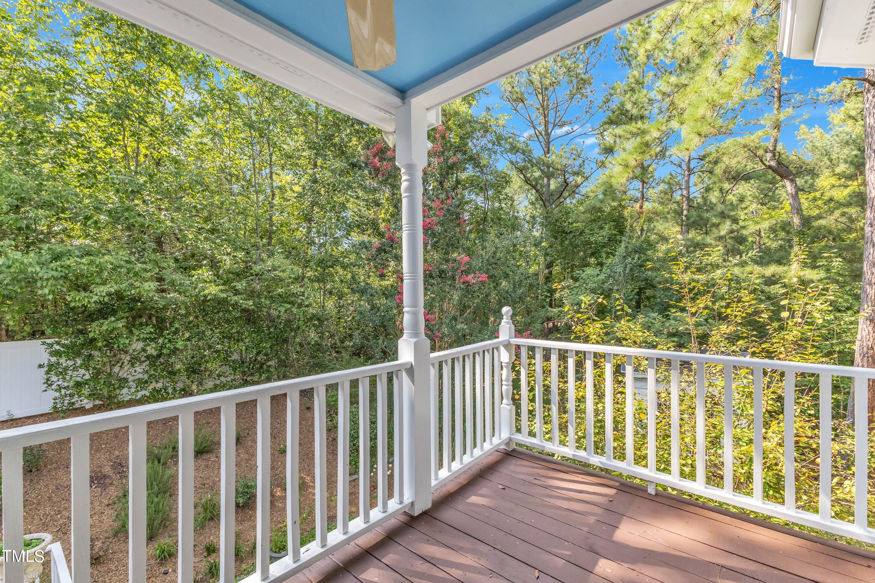 2055 Fernwood Way