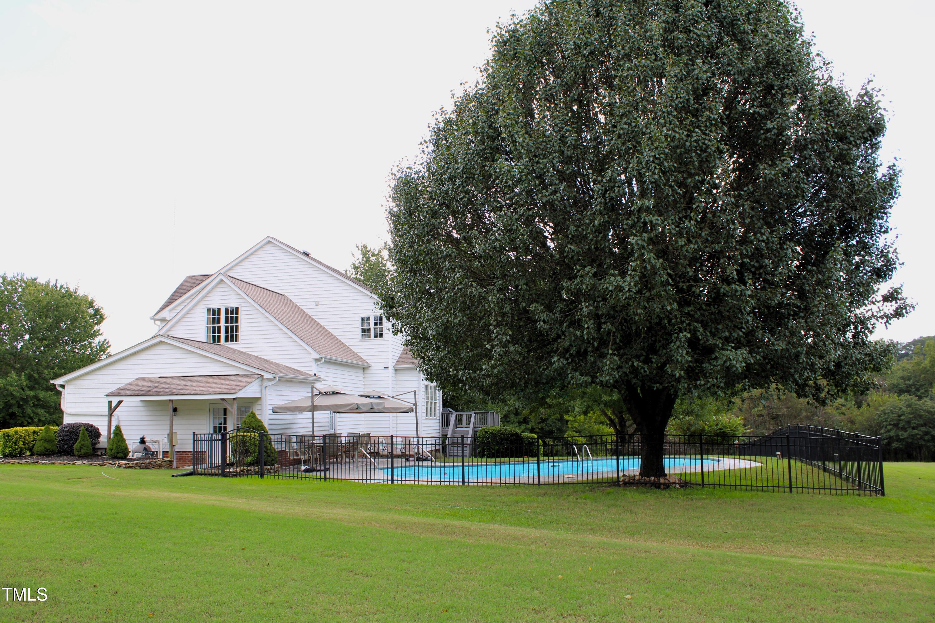 2437 Lullwater Drive