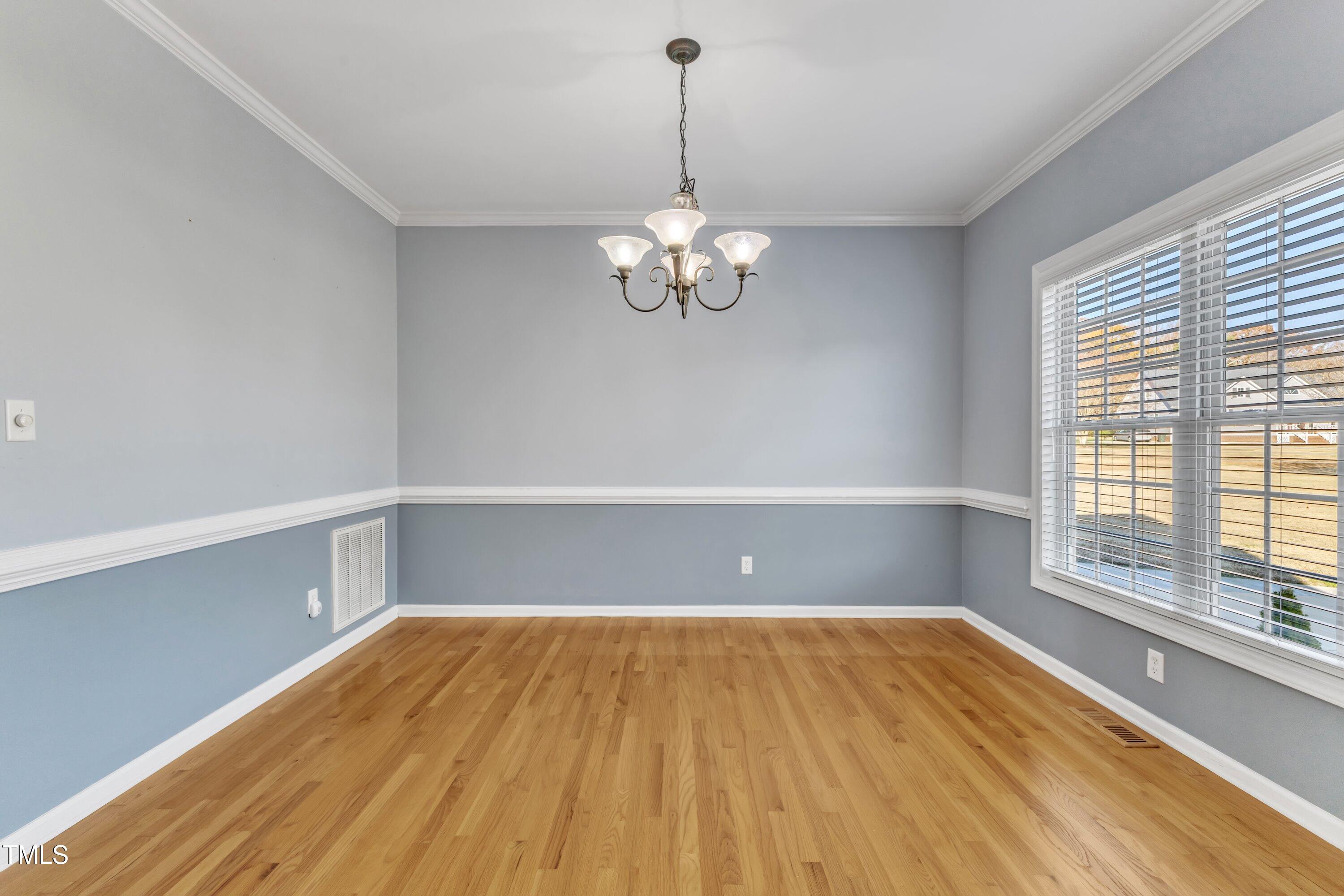 2437 Lullwater Drive