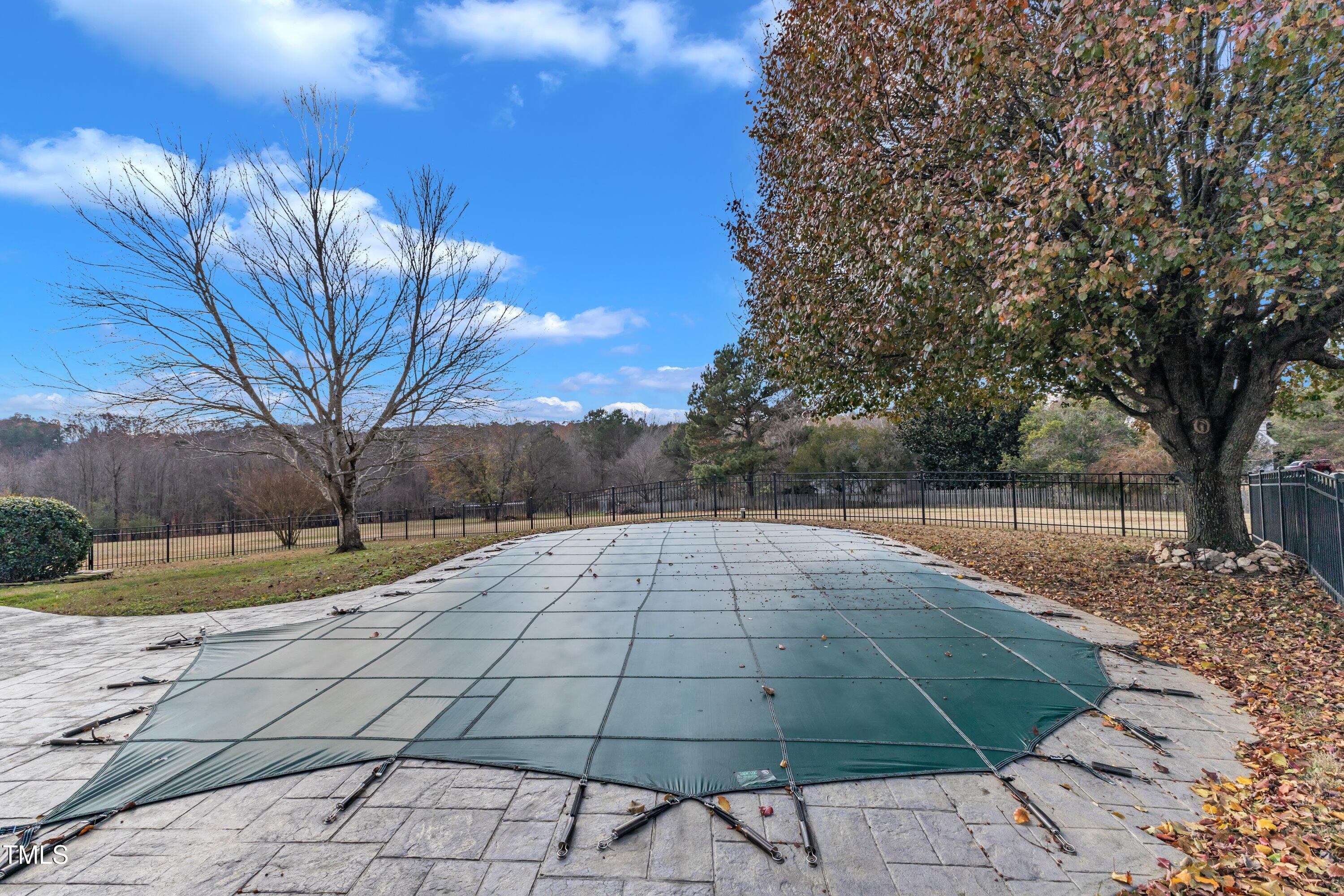 2437 Lullwater Drive