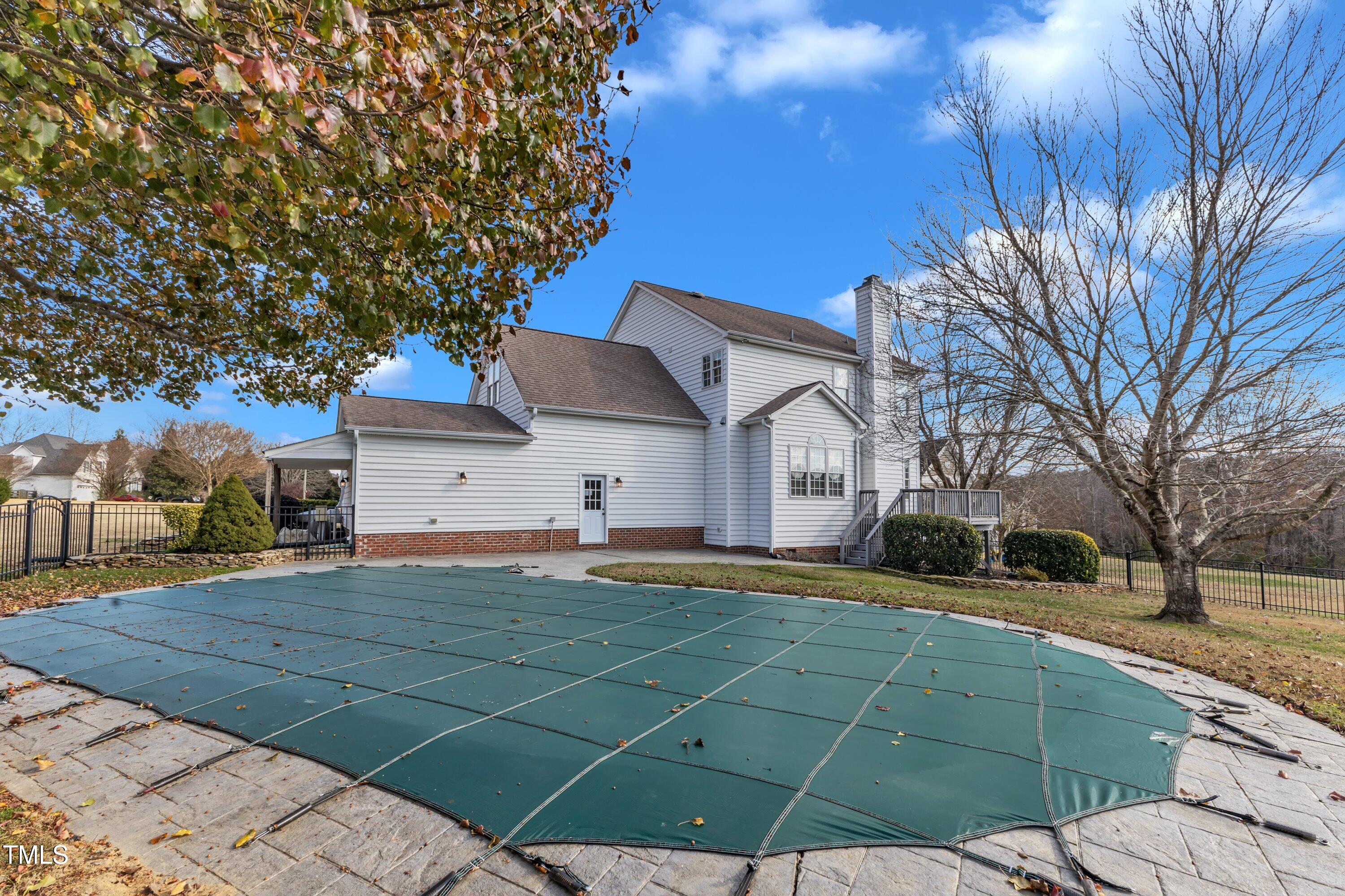 2437 Lullwater Drive