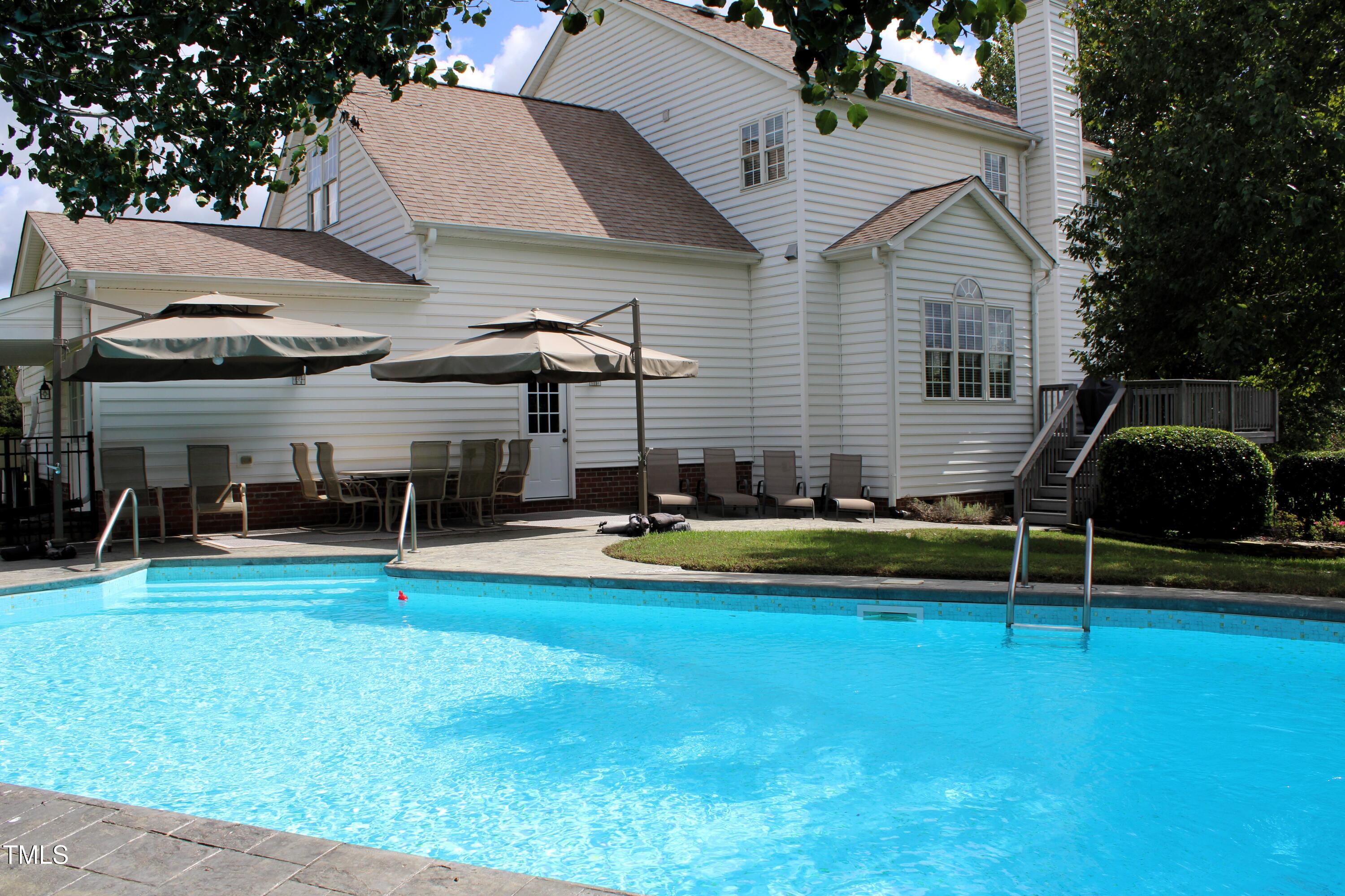 2437 Lullwater Drive