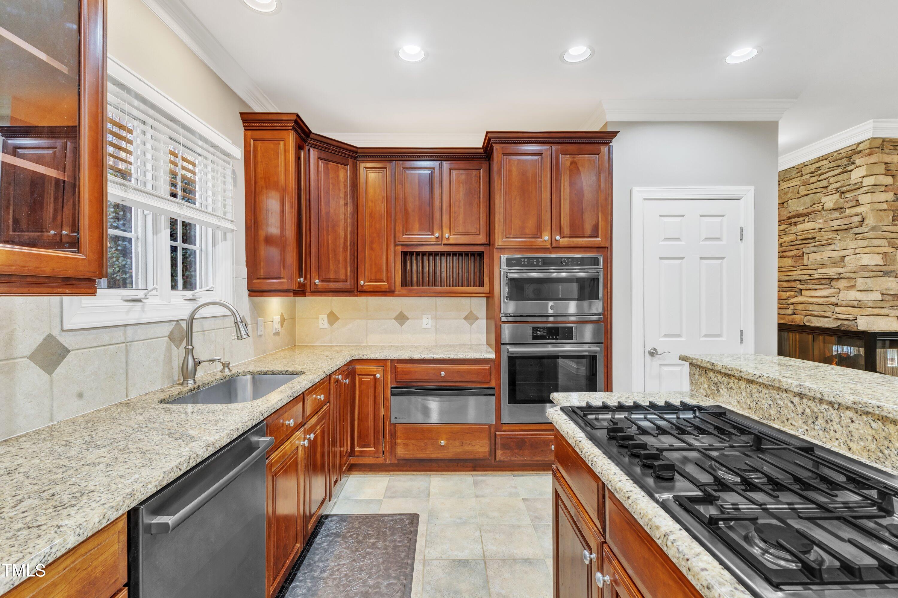 7212 Mira Mar Place