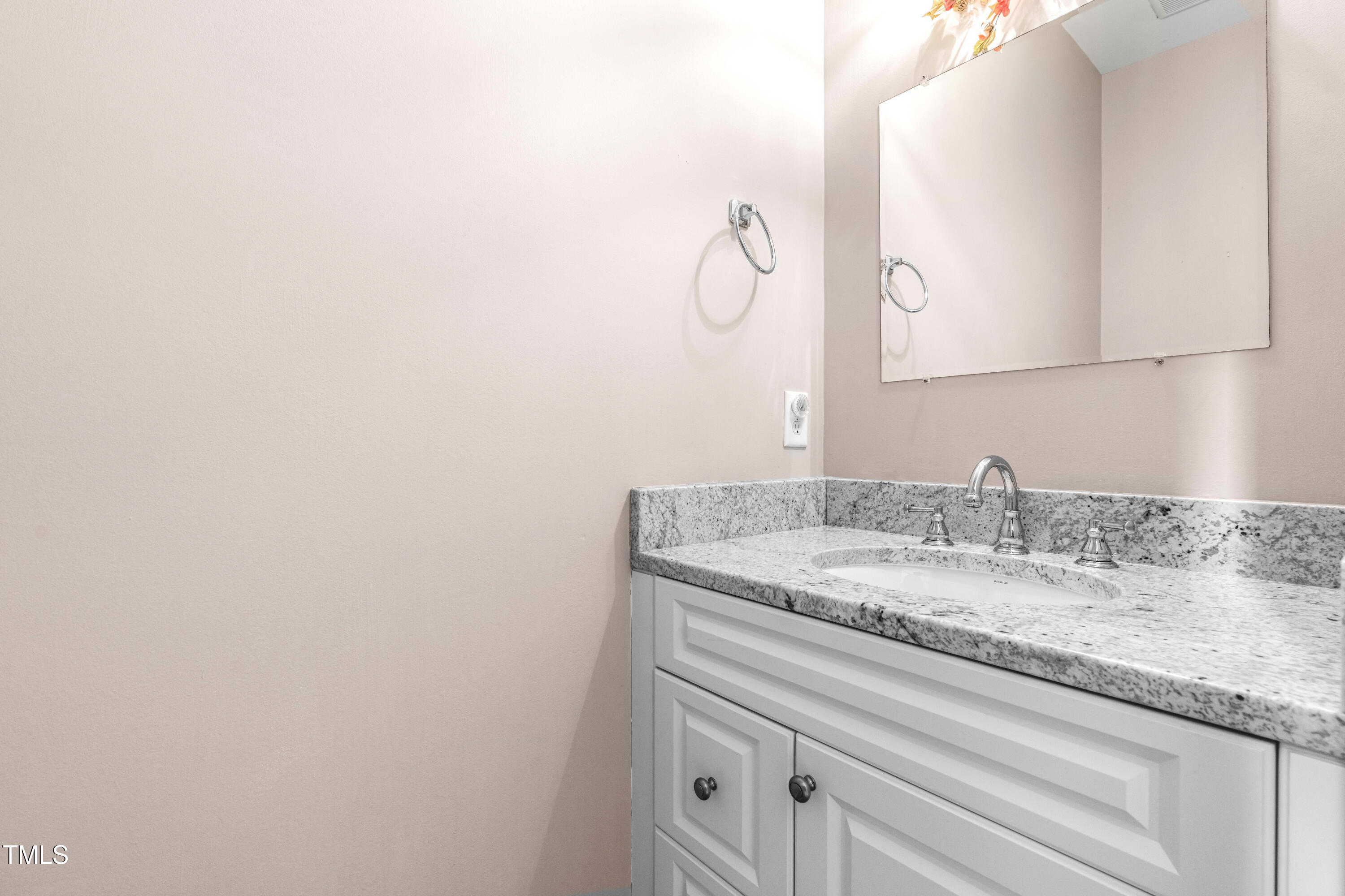 6328 Nowell Pointe Drive