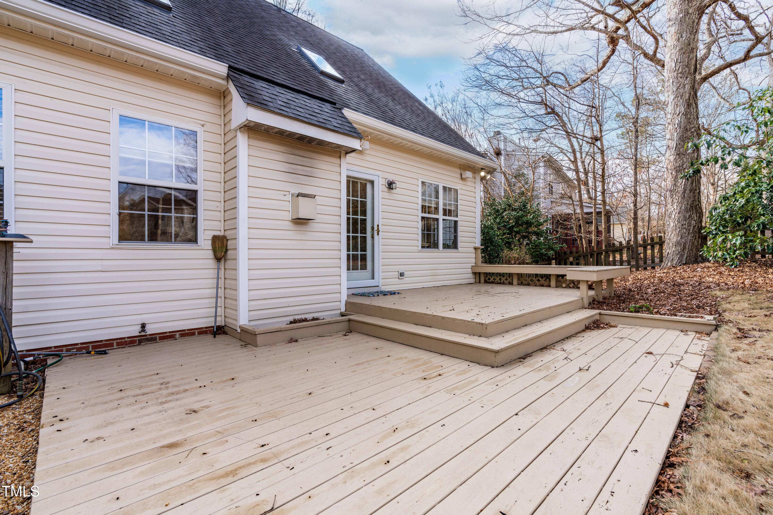 6328 Nowell Pointe Drive