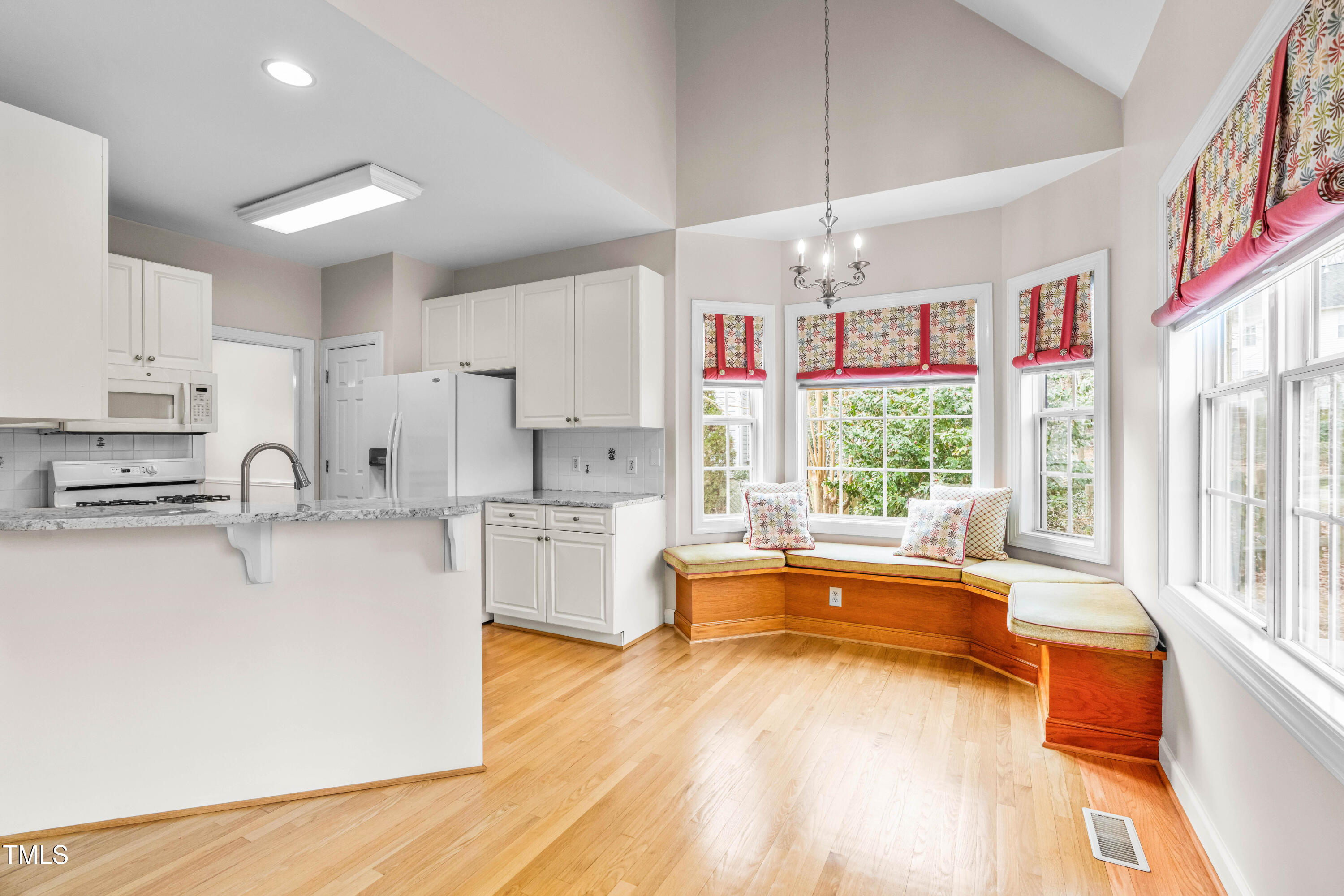 6328 Nowell Pointe Drive