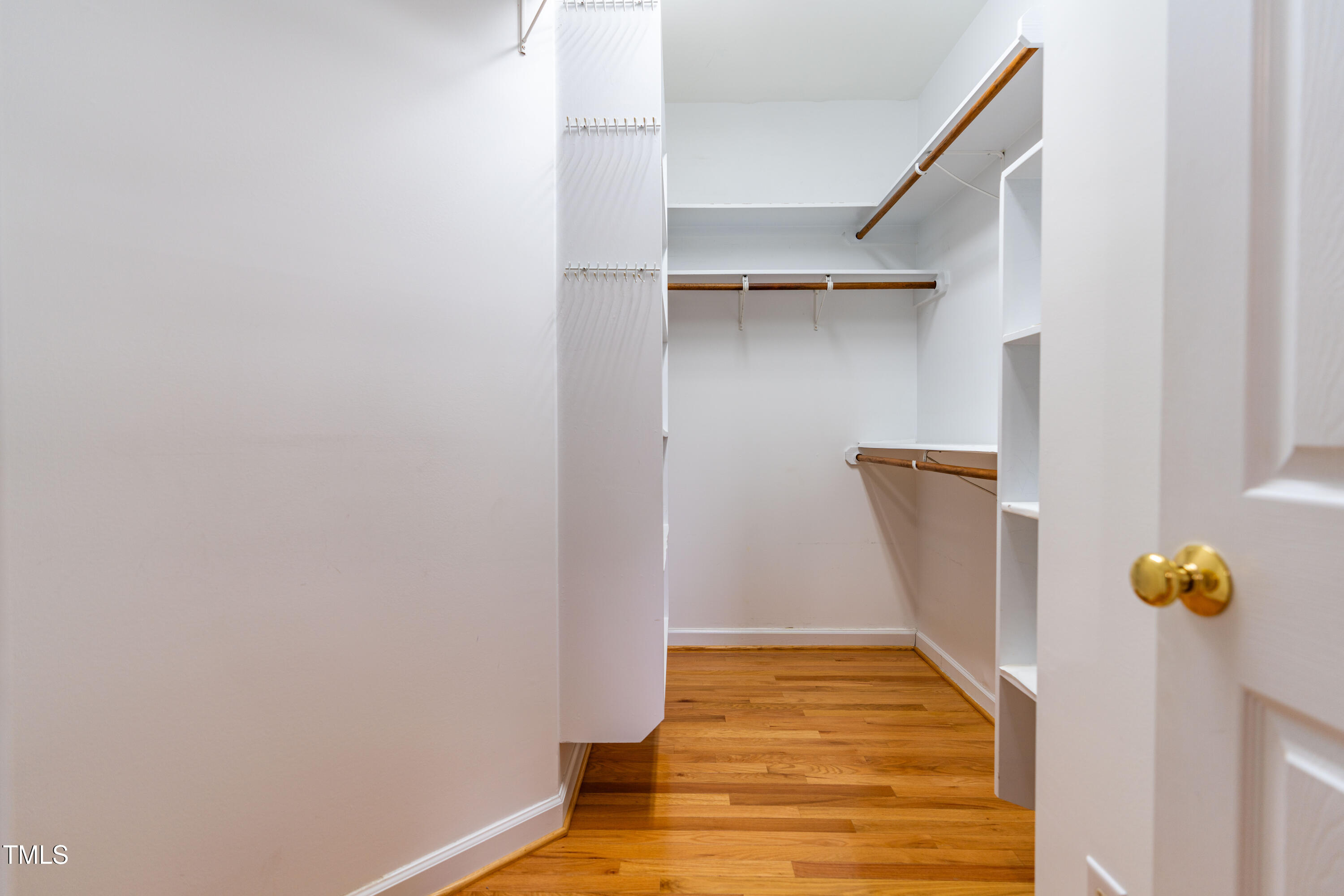 6328 Nowell Pointe Drive