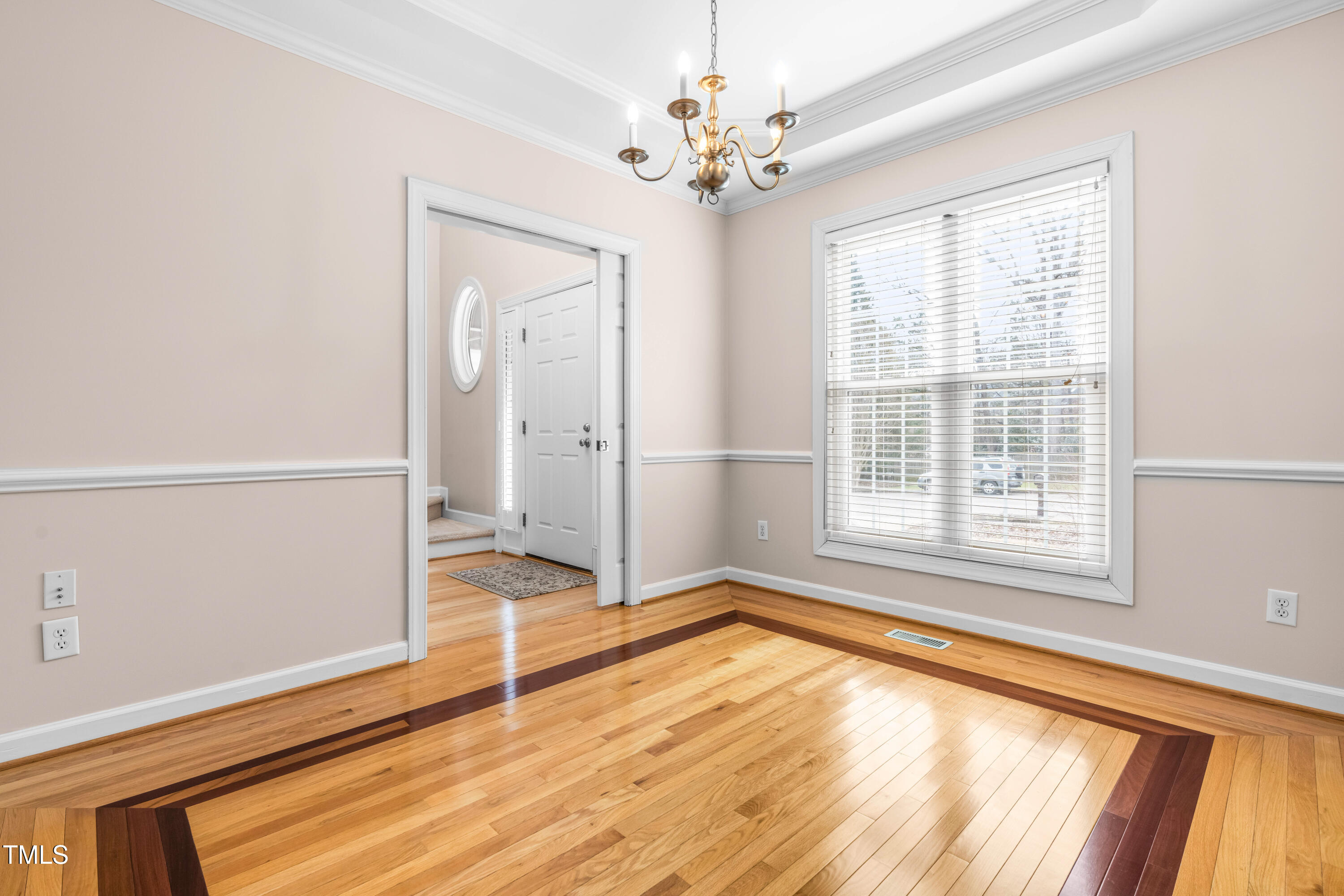 6328 Nowell Pointe Drive