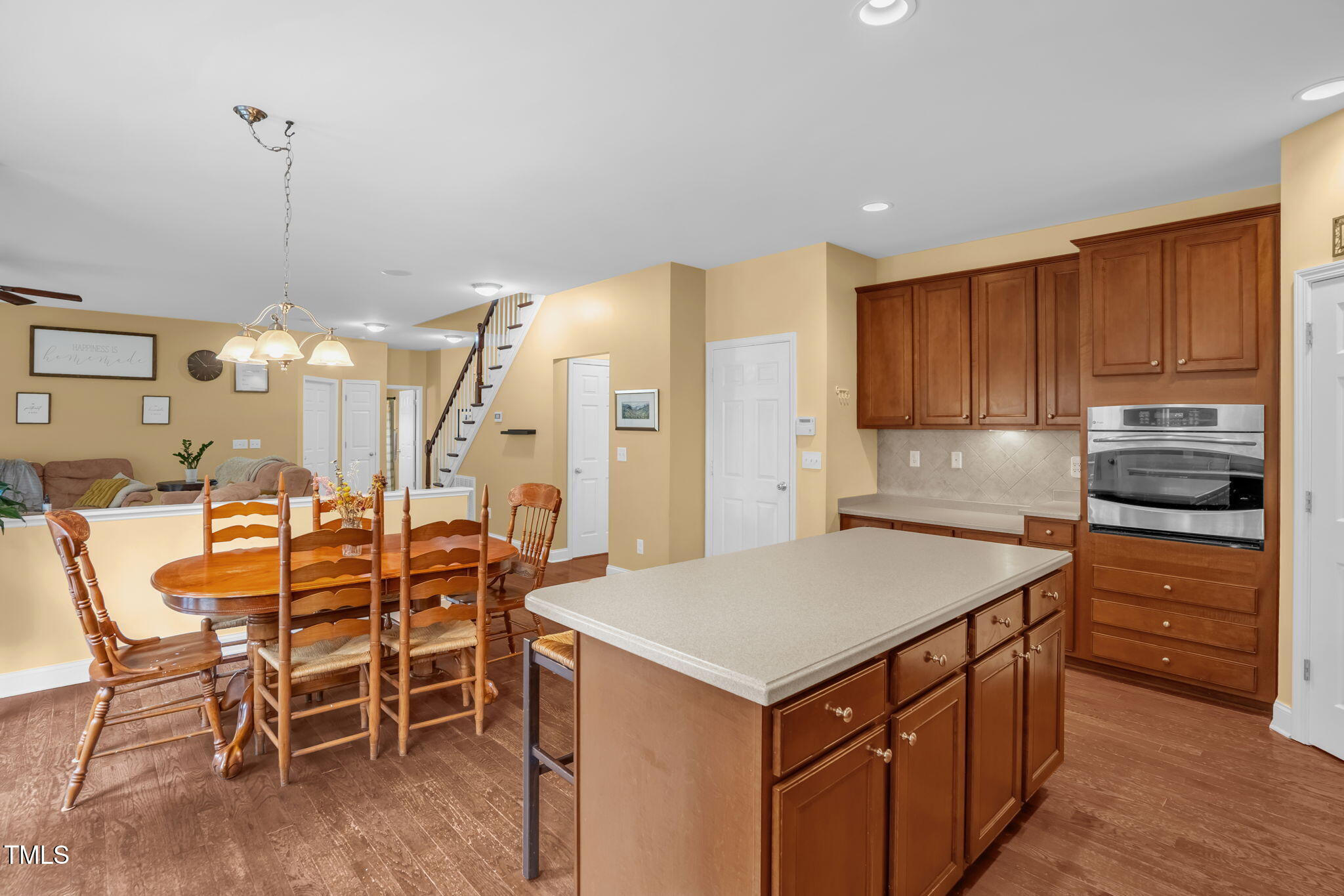 1428 White Opal Drive