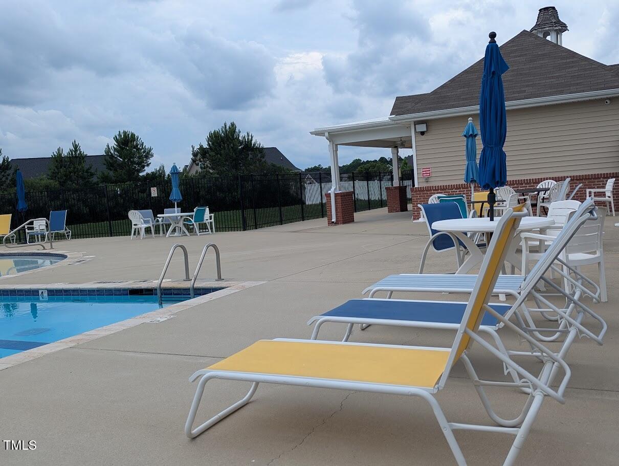 1428 White Opal Drive