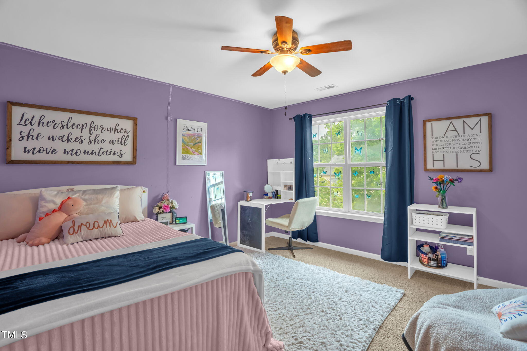 1428 White Opal Drive