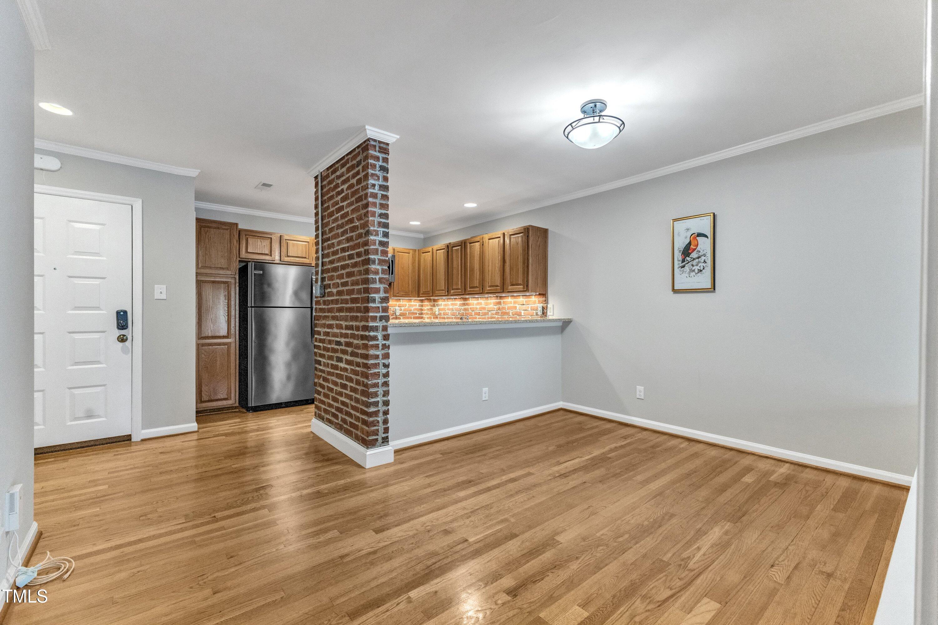 700 Bishops Park Drive # 302