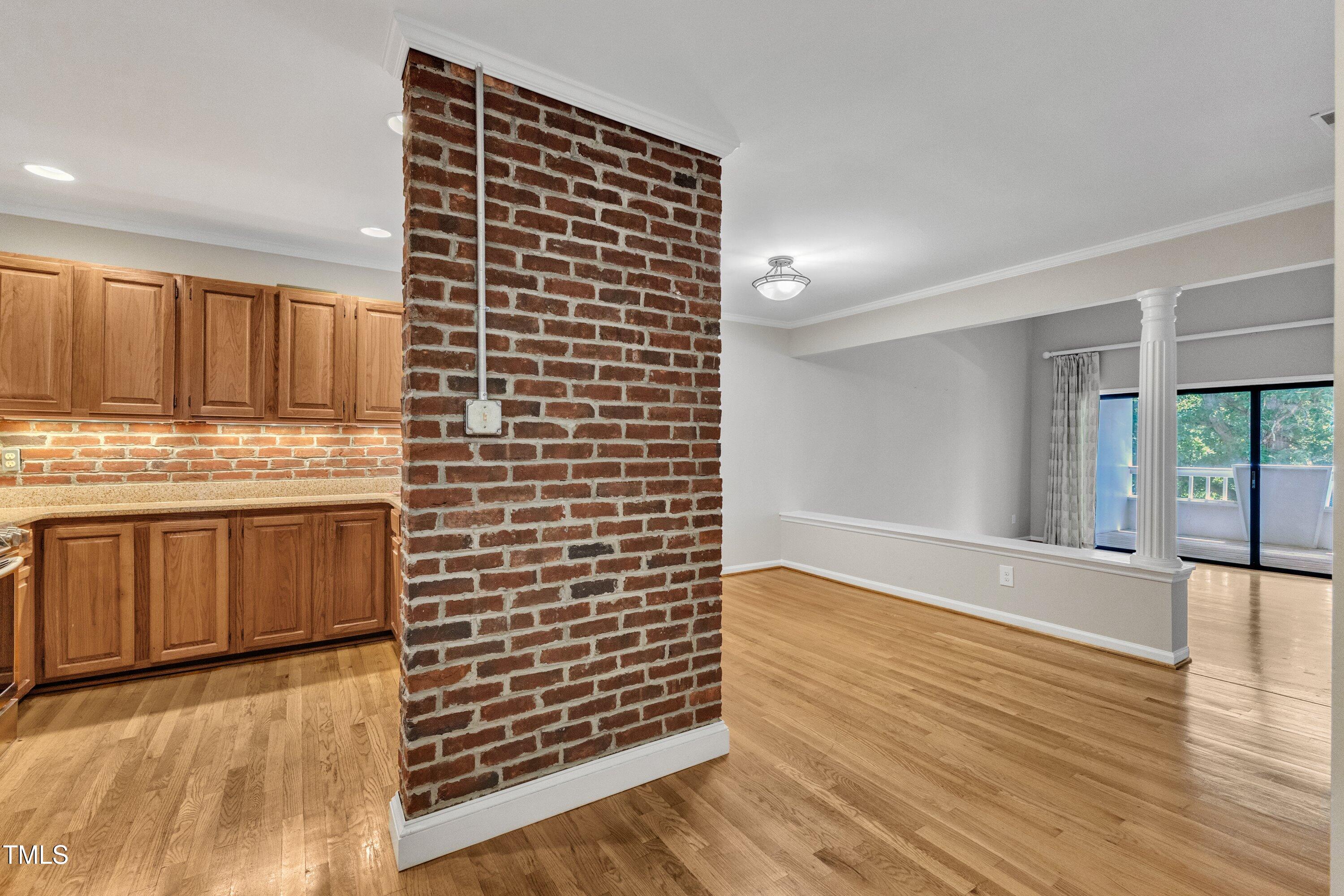 700 Bishops Park Drive # 302