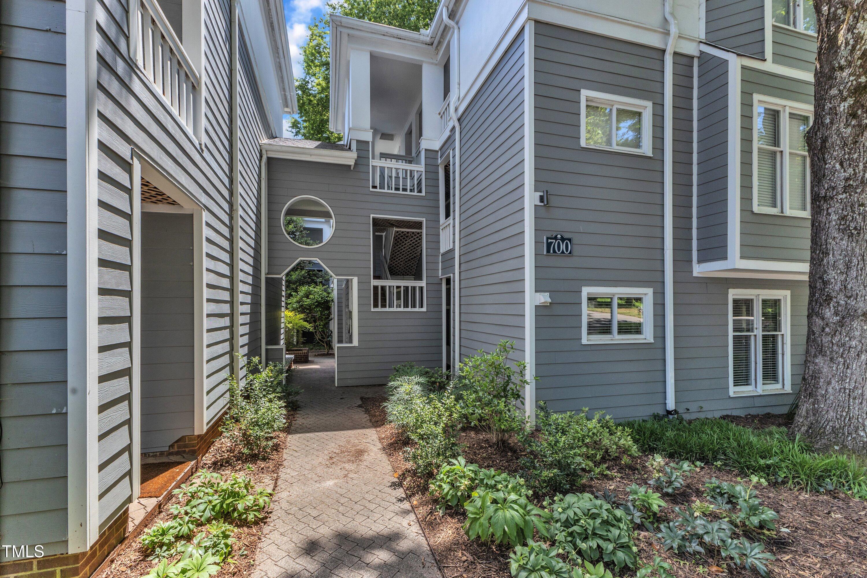 700 Bishops Park Drive # 302