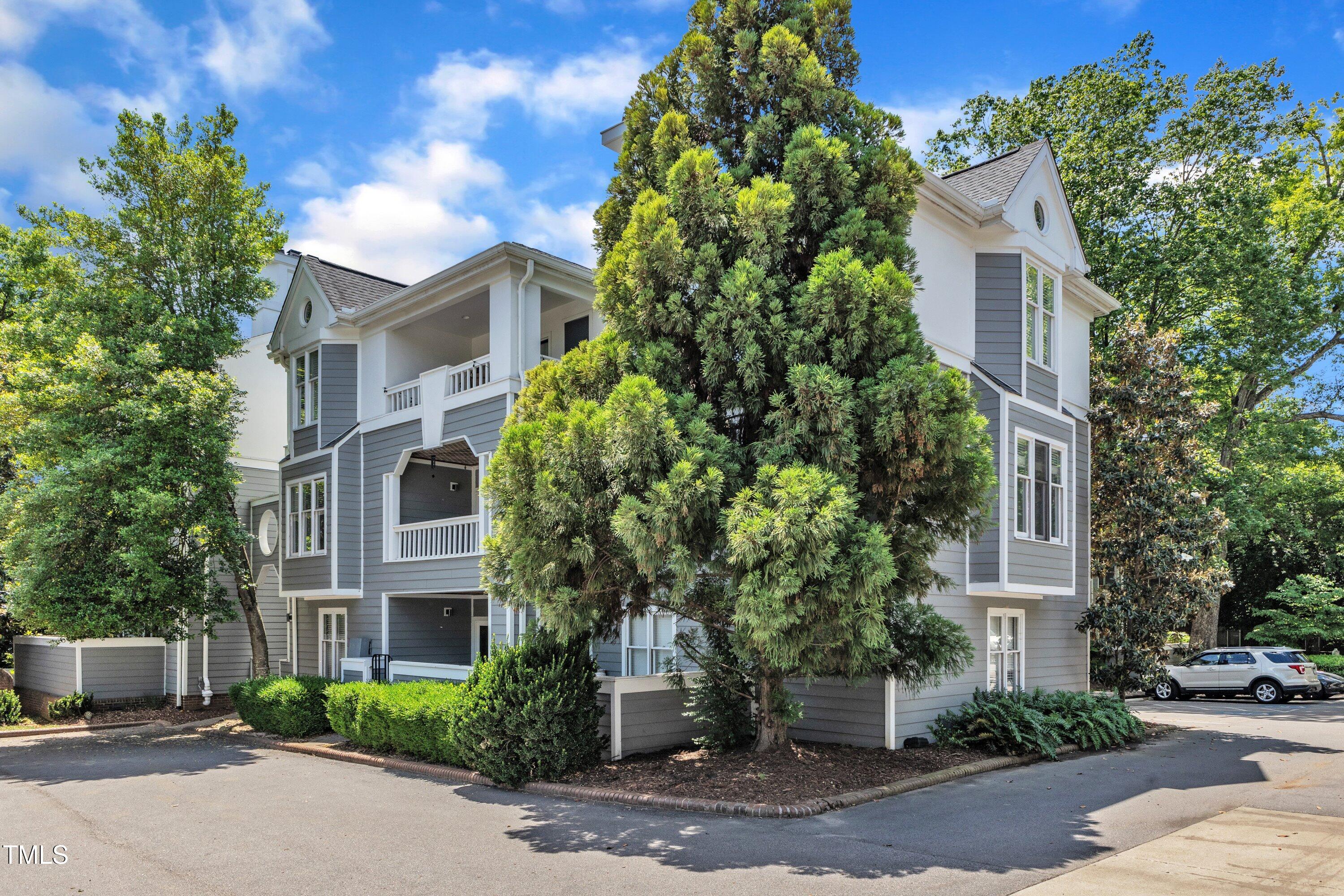 700 Bishops Park Drive # 302