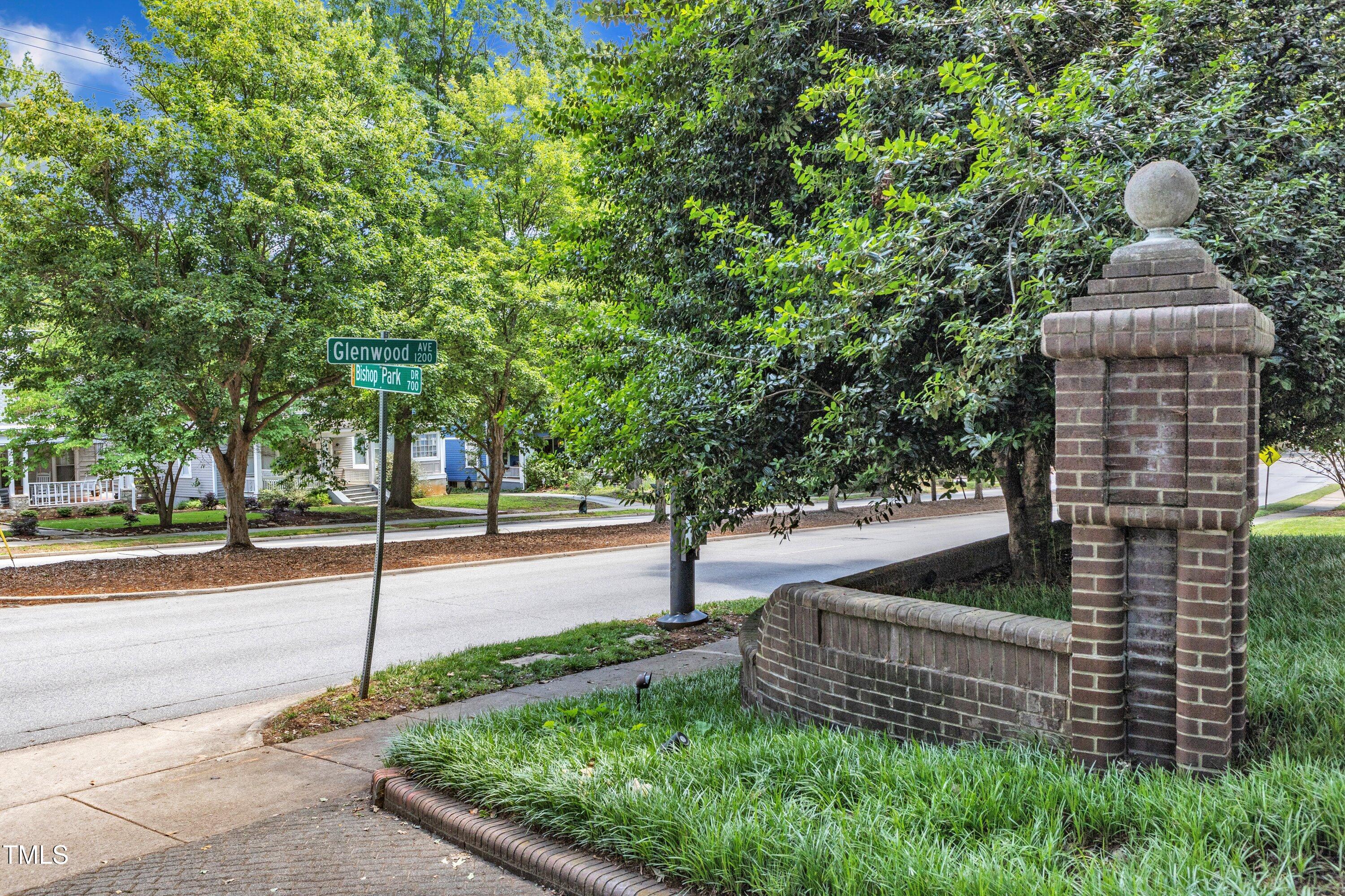700 Bishops Park Drive # 302