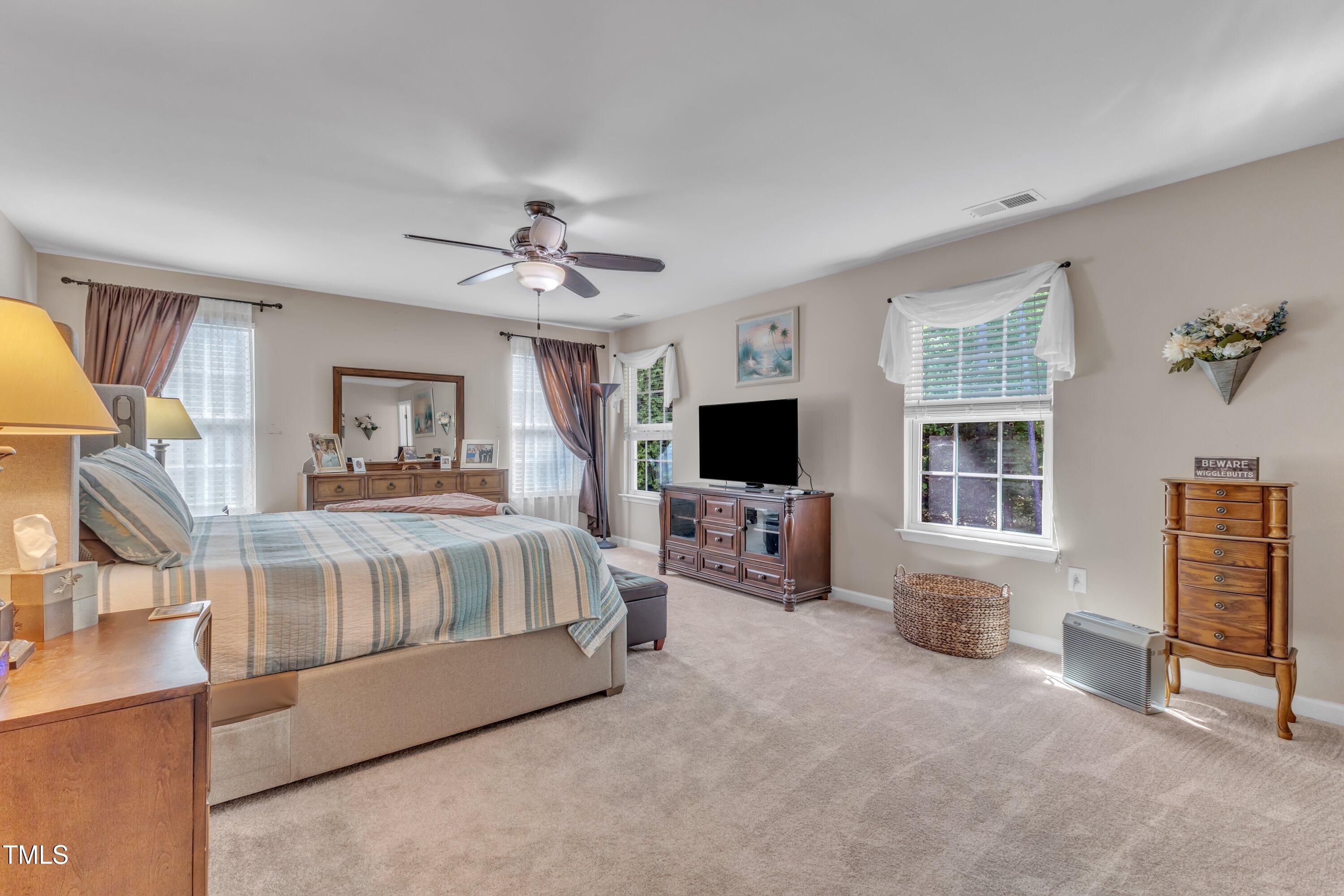 533 Opposition Way