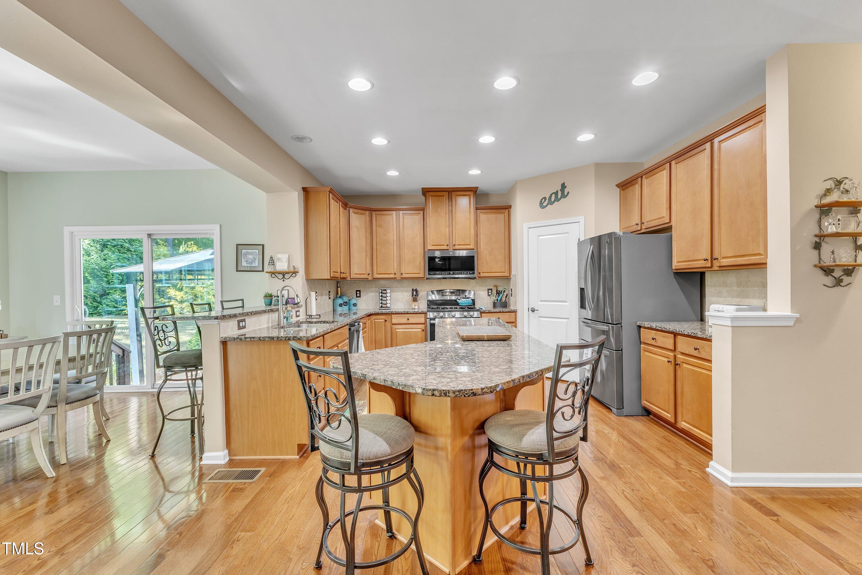 533 Opposition Way